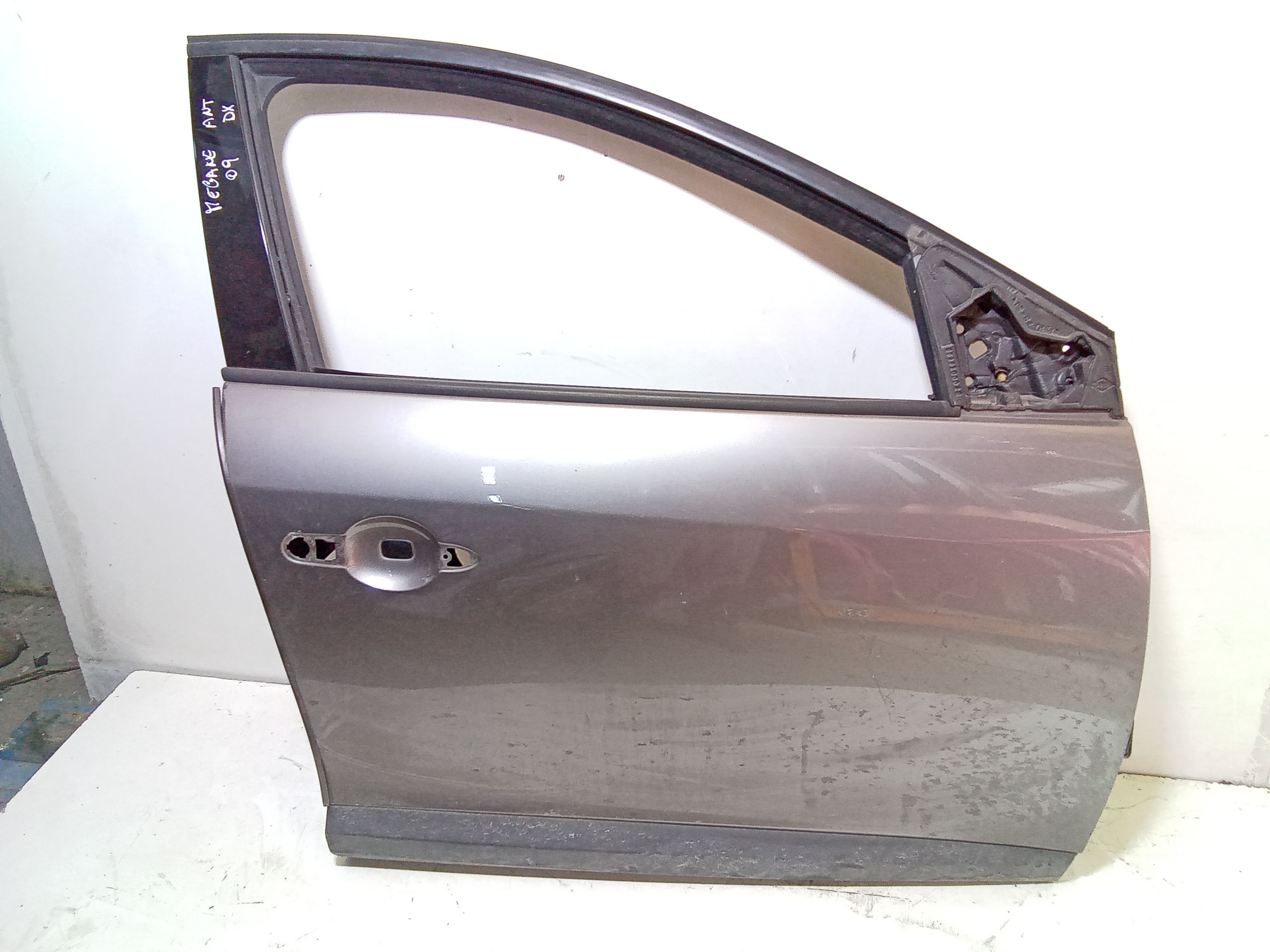Portiera anteriore Destra RENAULT Megane III (08>16)