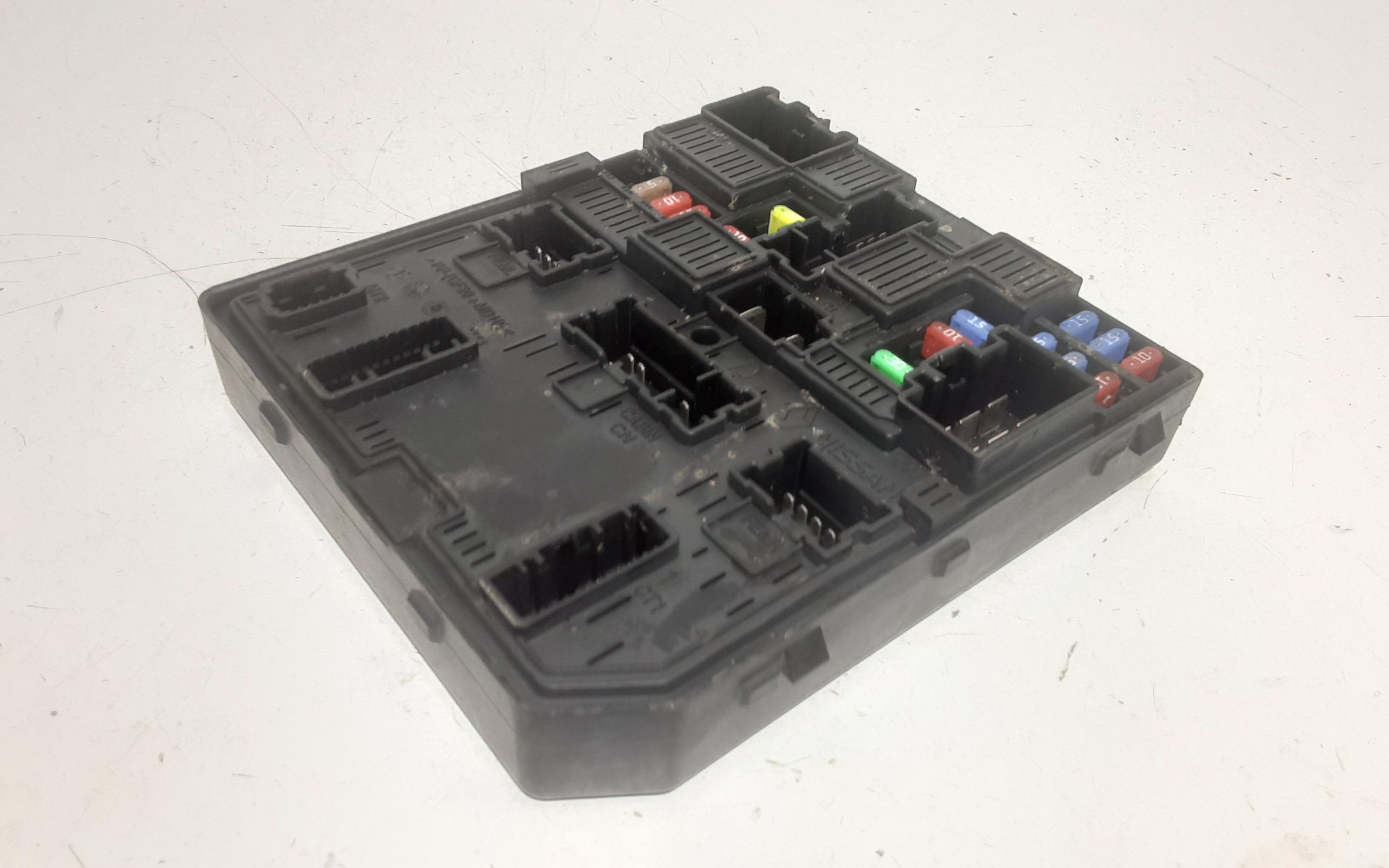 Centralina Porta Fusibili NISSAN Qashqai Serie