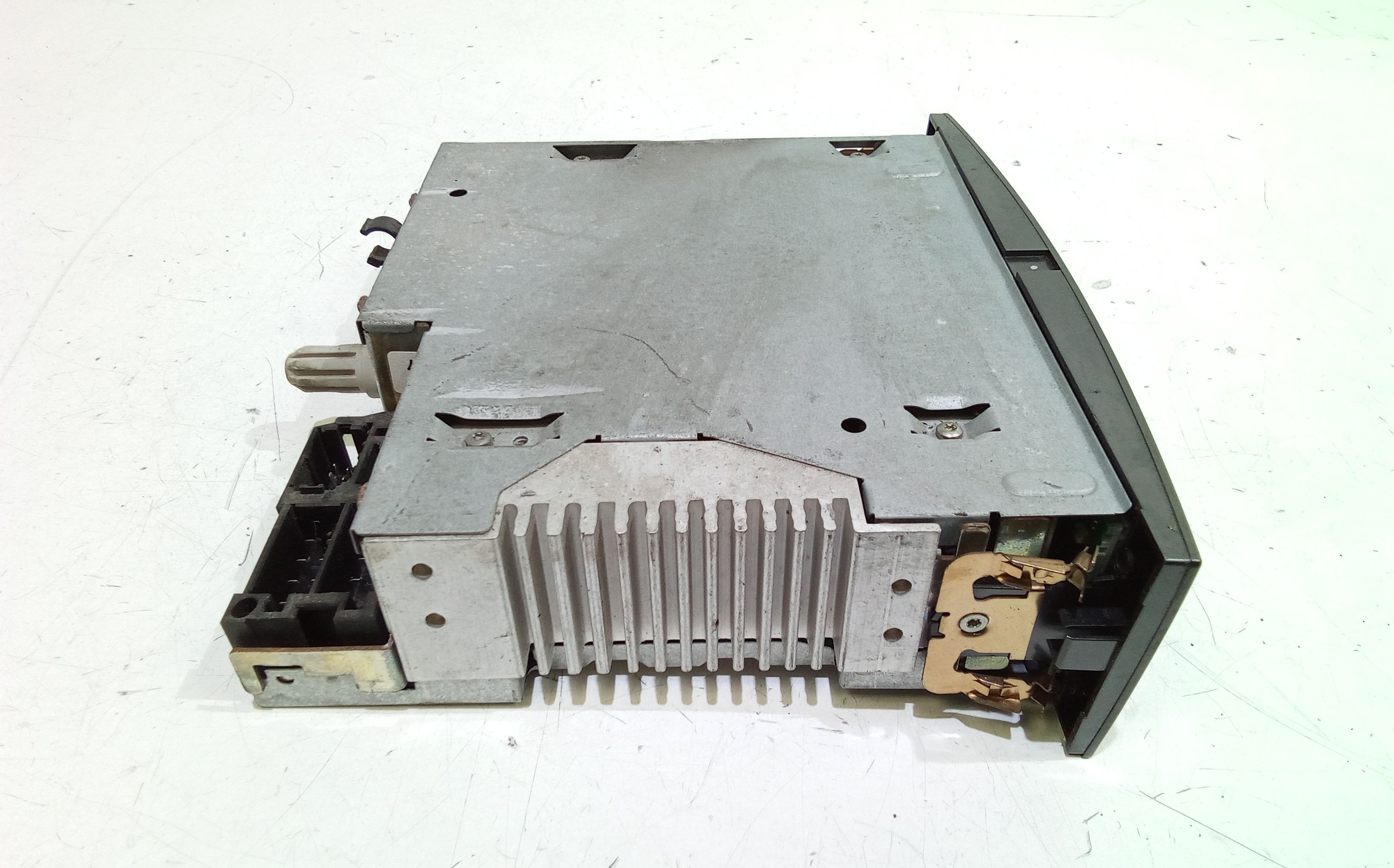 Autoradio RENAULT Clio Serie (04>08)