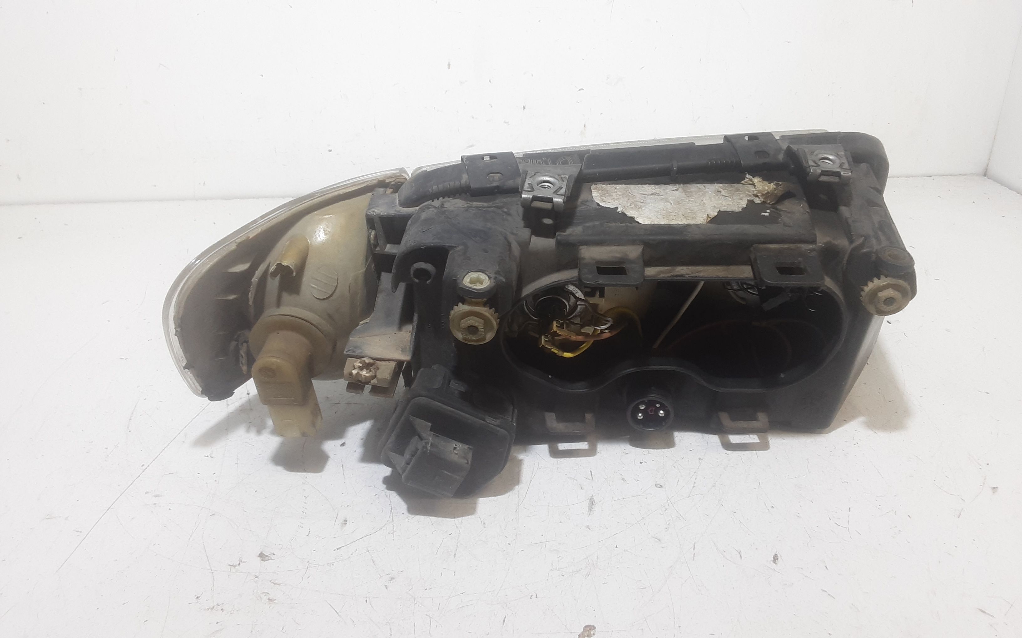 Faro anteriore Sinistro Guida AUDI A3 Serie (8L1) (00>03)