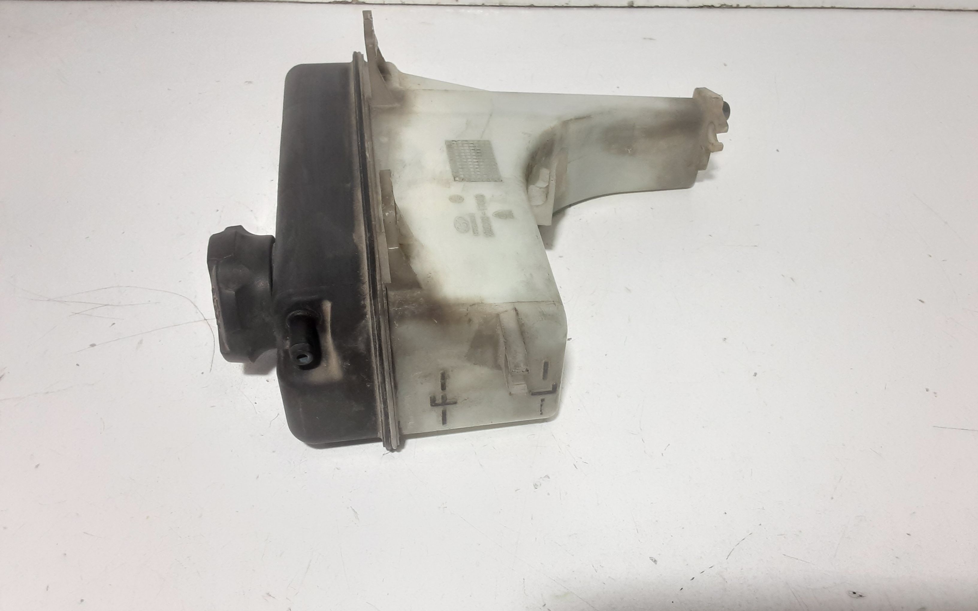 Vaschetta liquido radiatore HYUNDAI Matrix 1 Serie