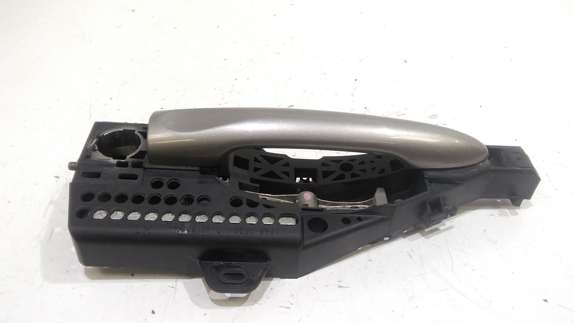 Maniglia esterna Posteriore Destra RENAULT Captur Serie