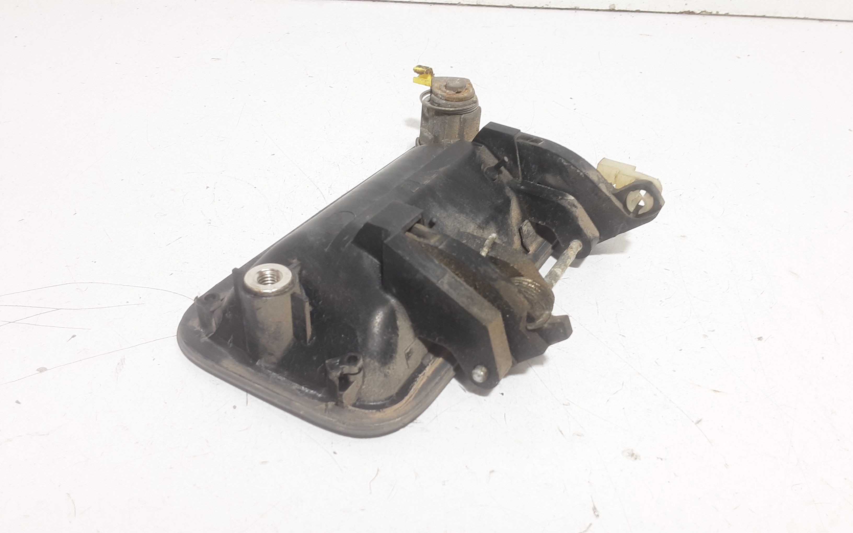 Maniglia esterna Anteriore Sinistra ISUZU D-MAX Serie Pick-Up (TFR, TFS) (02>12)