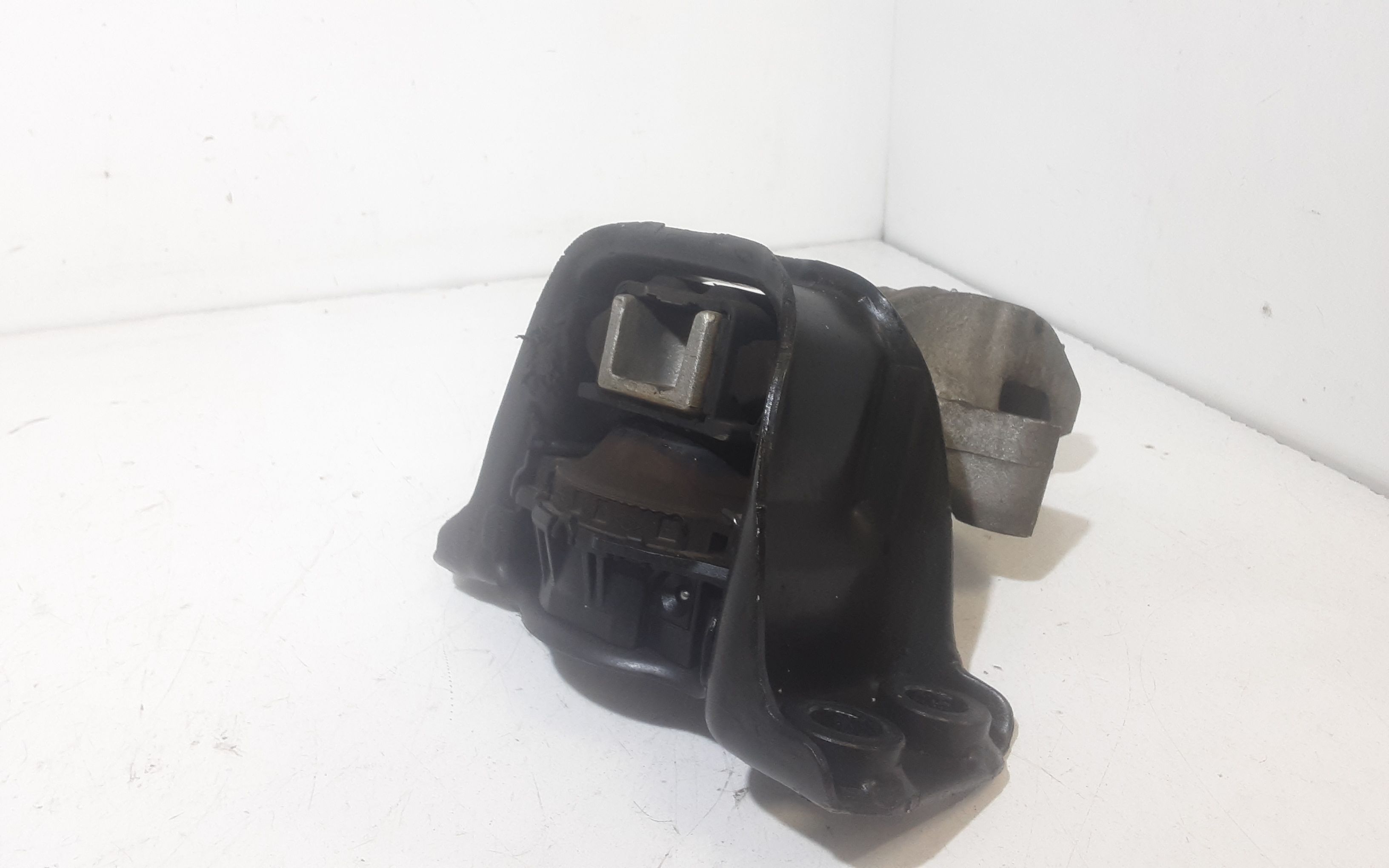 Supporto motore NISSAN Qashqai Serie