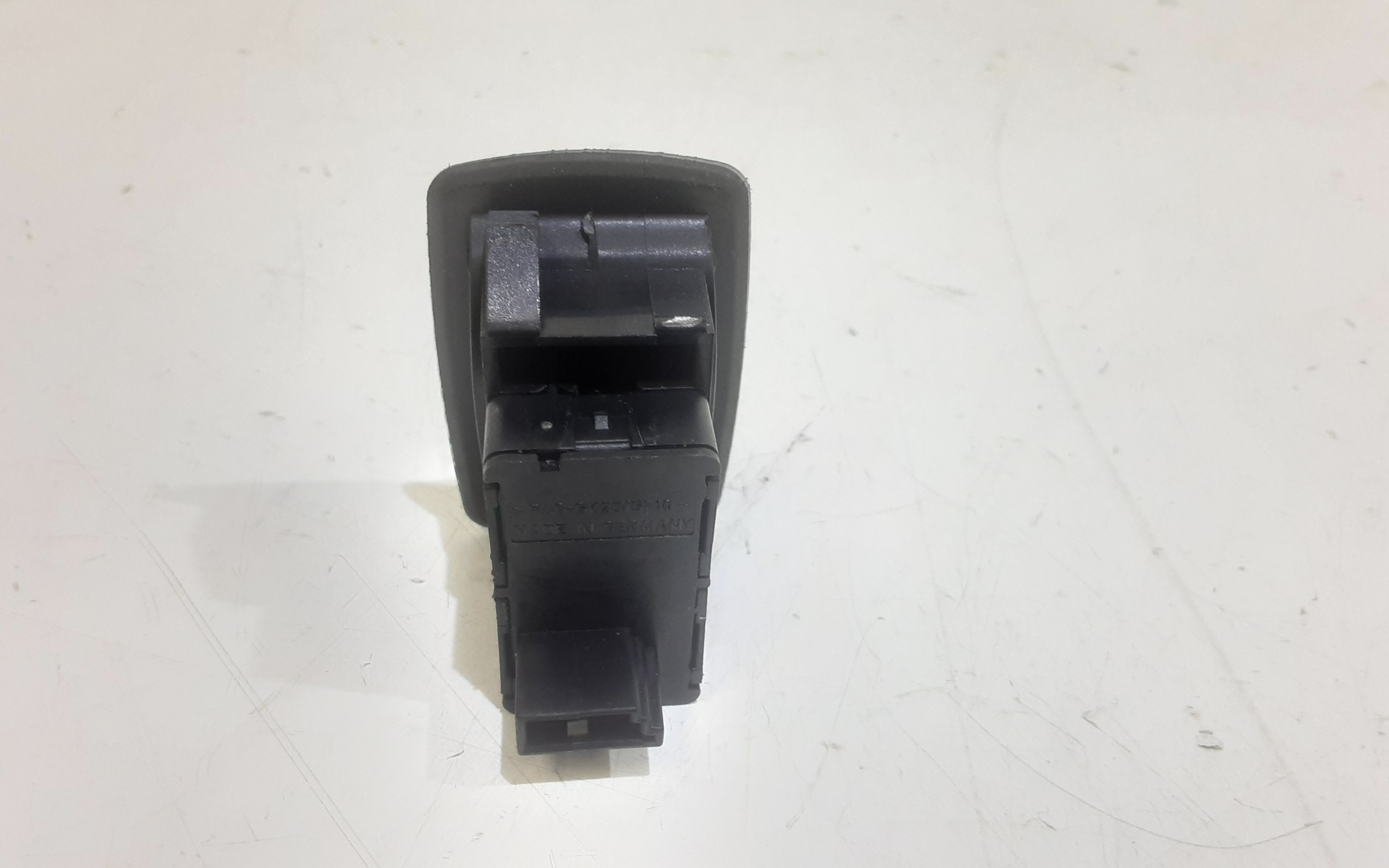 Pulsantiera Posteriore Destra BMW Serie 1 Serie (E87) (04>07)