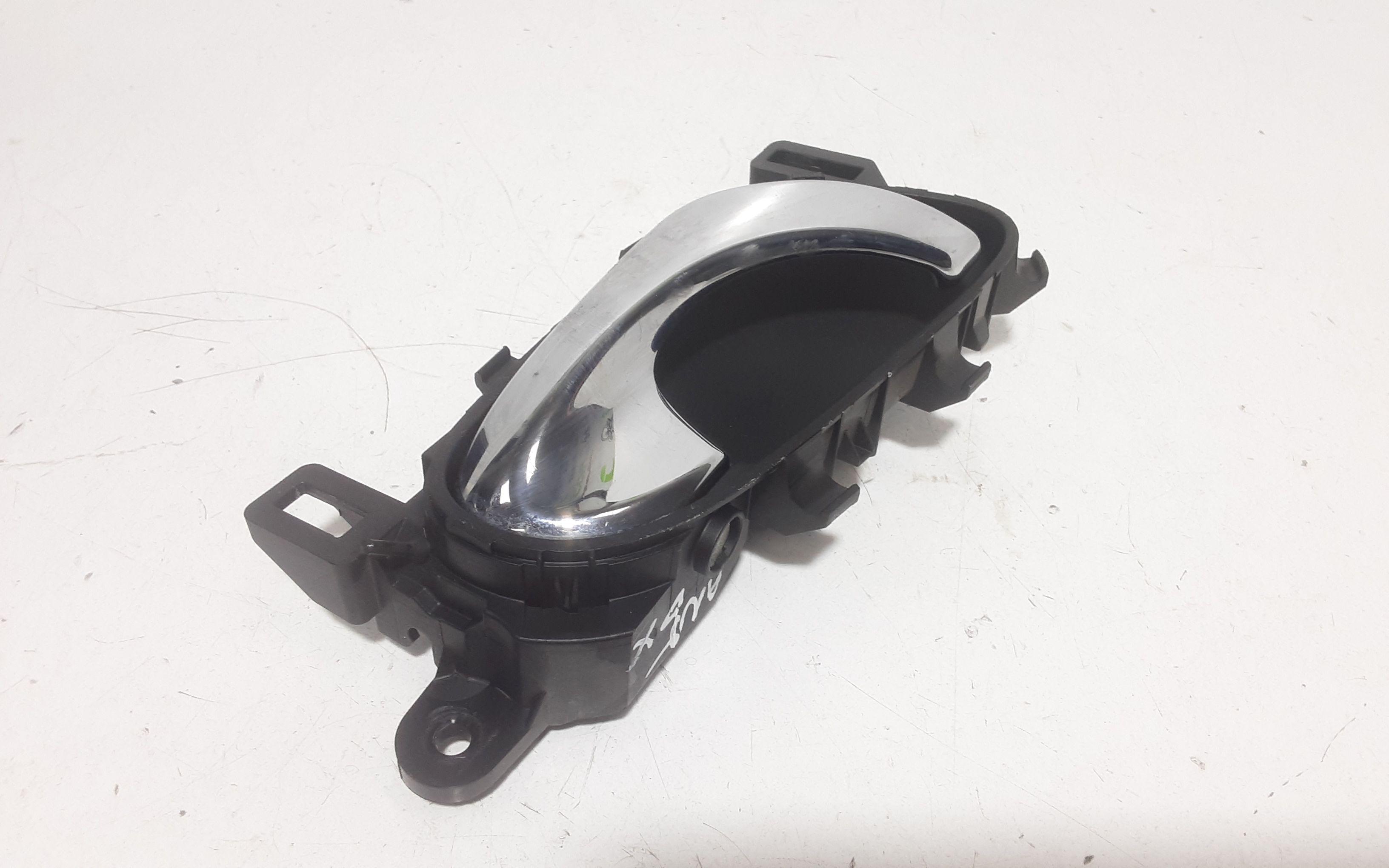 Maniglia interna Anteriore Destra NISSAN Qashqai Serie