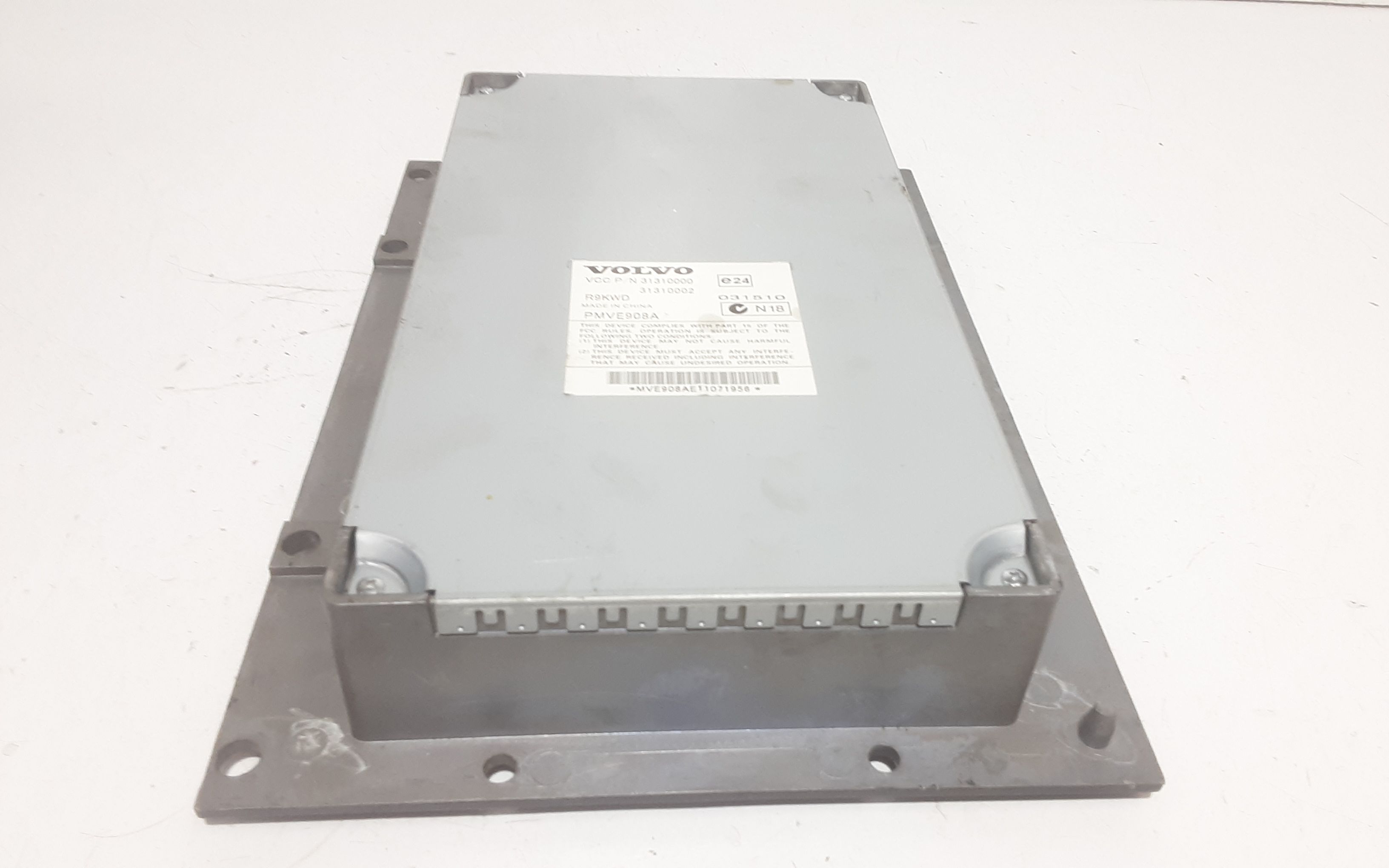 Amplificatore autoradio VOLVO XC90 1 Serie