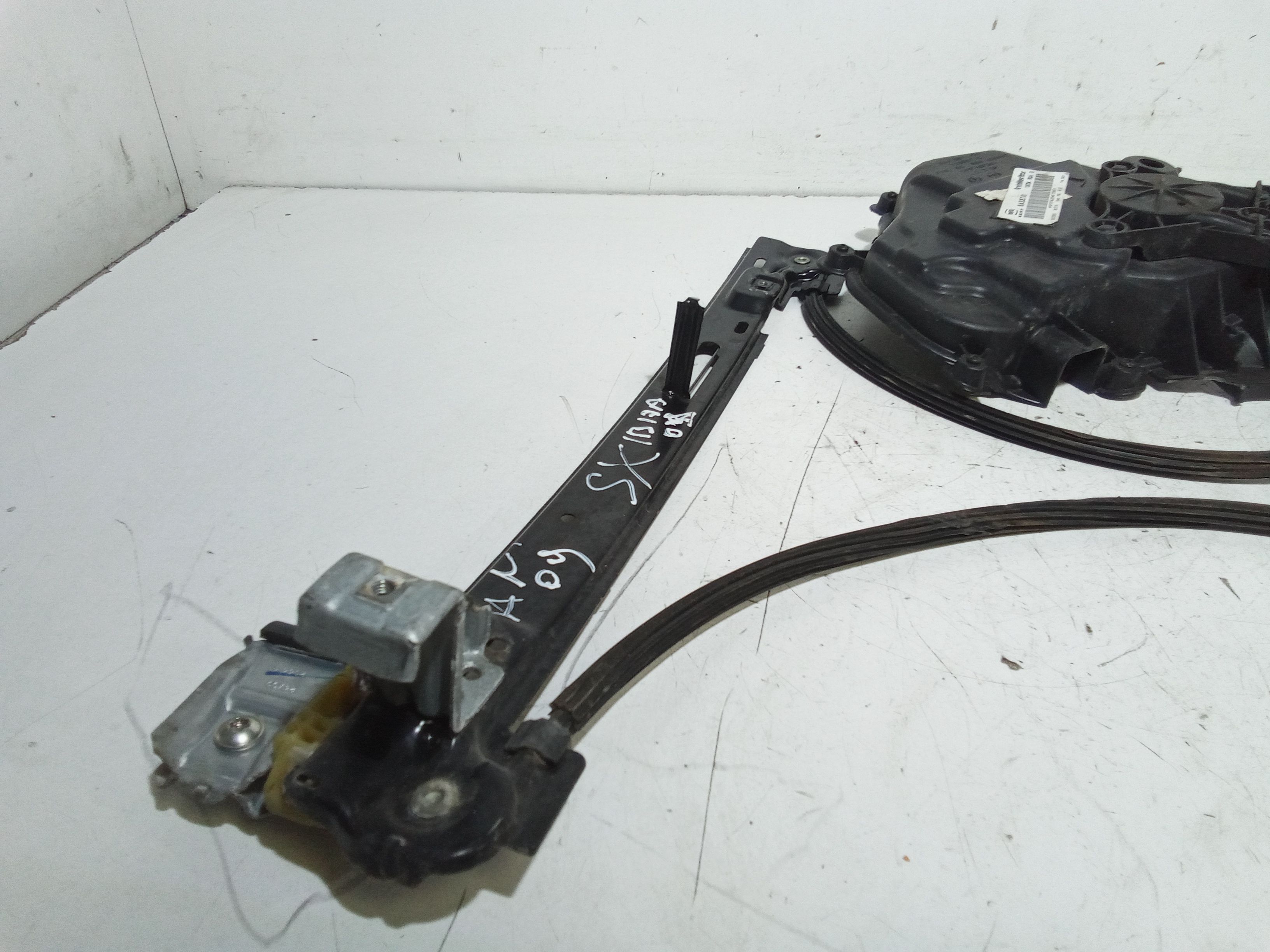 Cremagliera anteriore sinistra Guida SEAT Ibiza Serie (08>12)