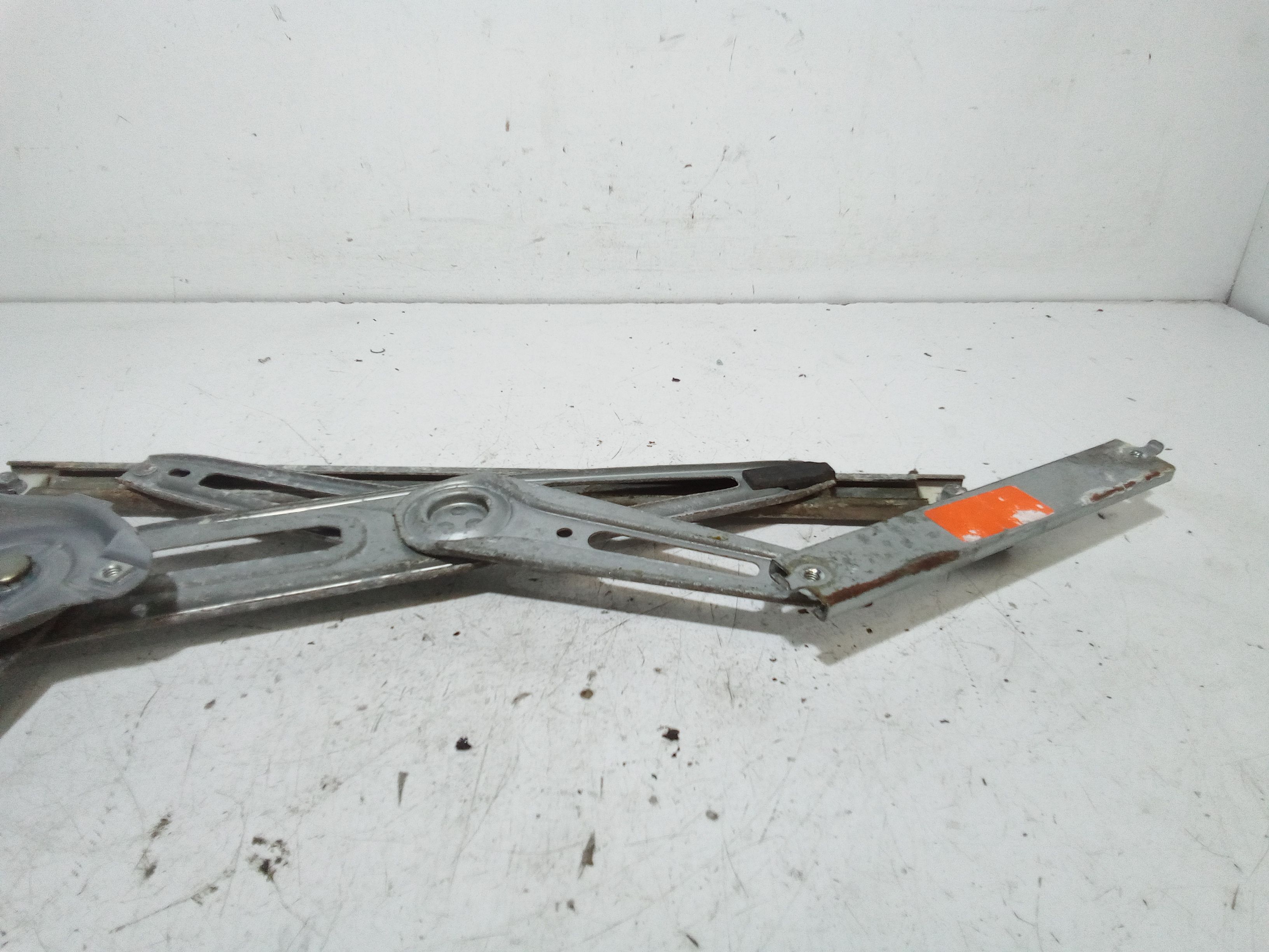 Cremagliera anteriore sinistra Guida TOYOTA Yaris Serie (05>08)