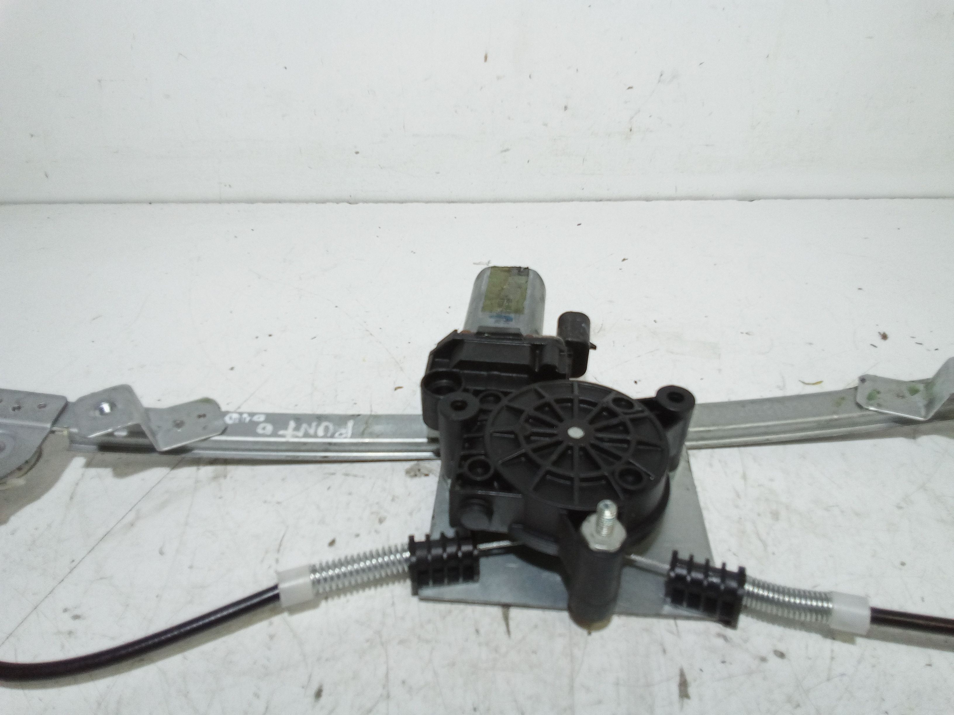 Cremagliera anteriore sinistra Guida FIAT Punto EVO