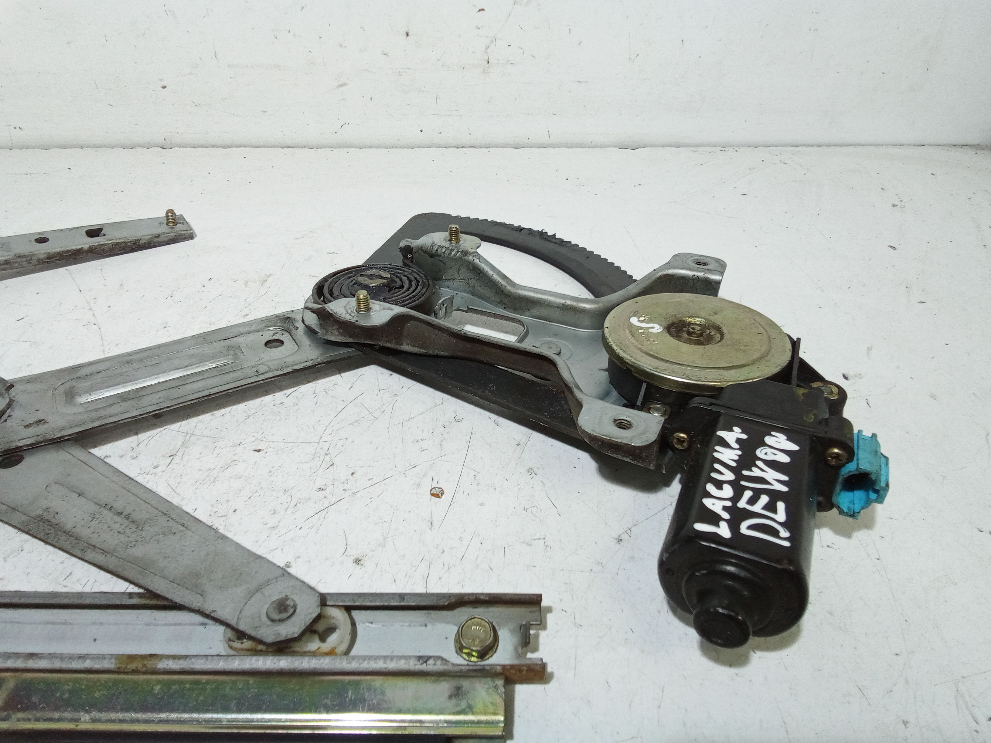 Cremagliera anteriore sinistra Guida DAEWOO Tacuma Serie