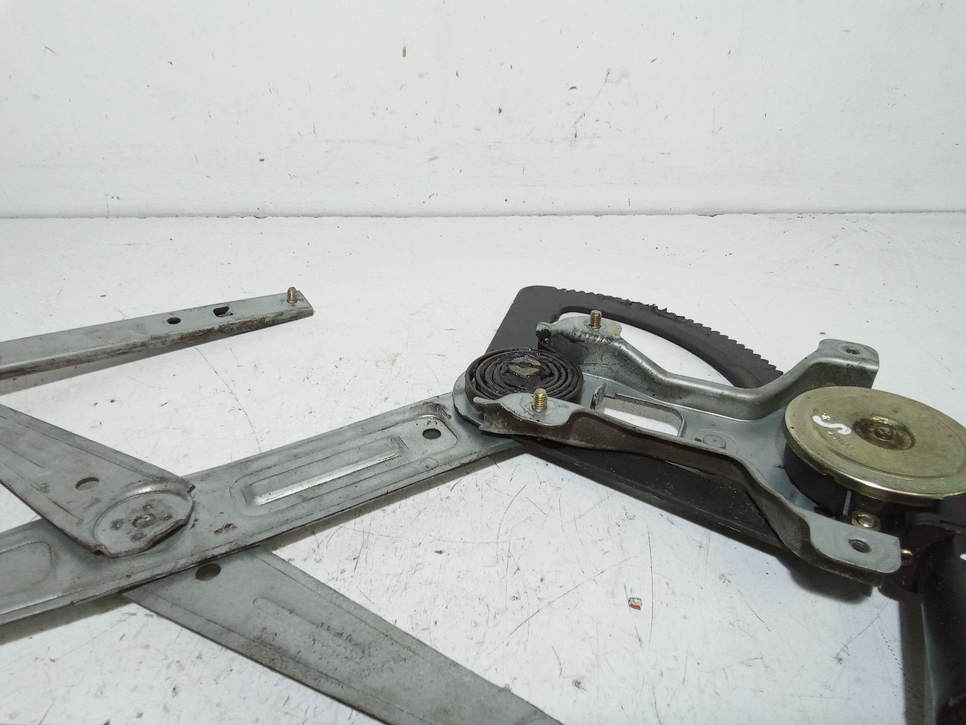 Cremagliera anteriore sinistra Guida DAEWOO Tacuma Serie