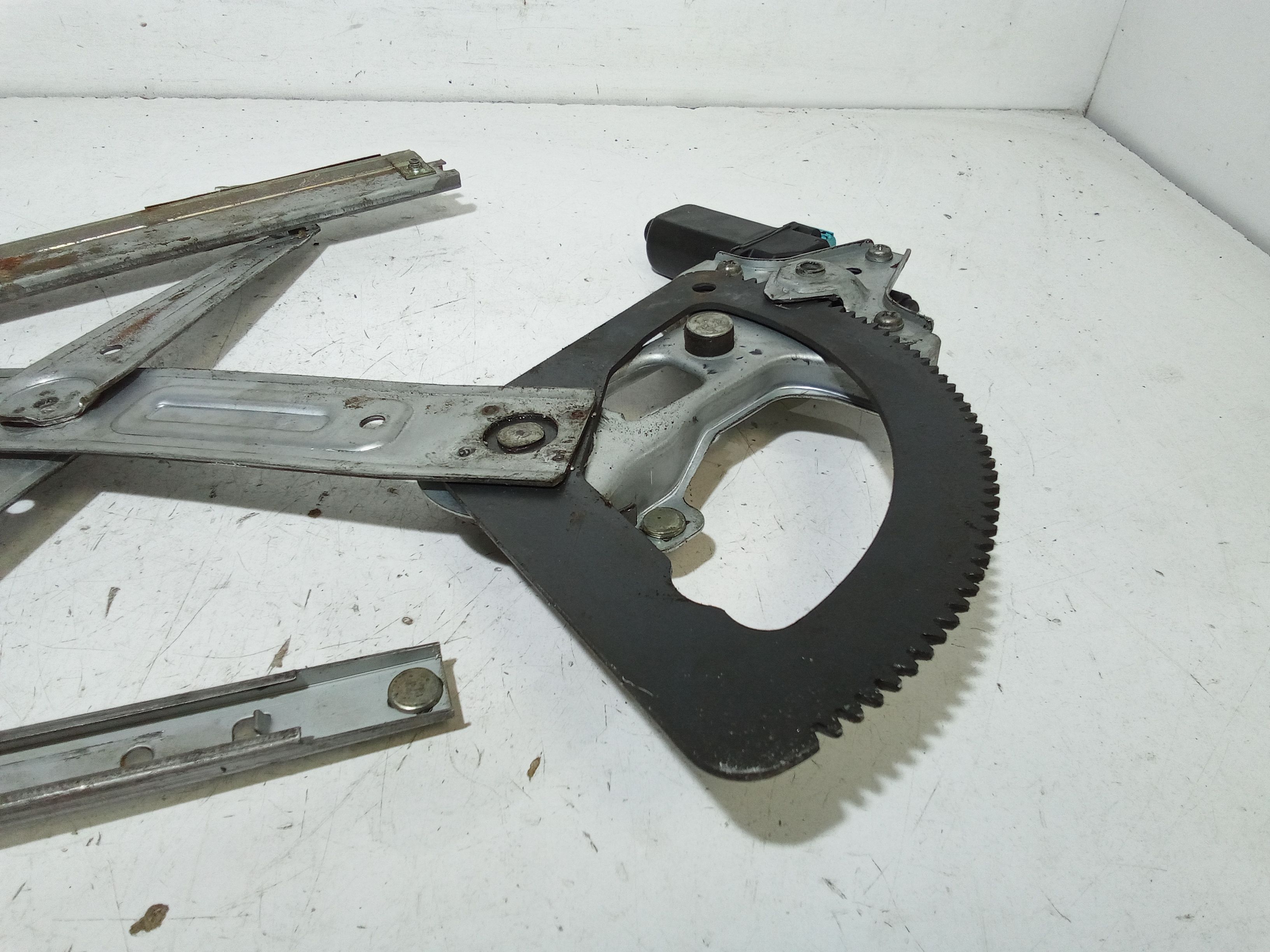 Cremagliera anteriore sinistra Guida DAEWOO Tacuma Serie