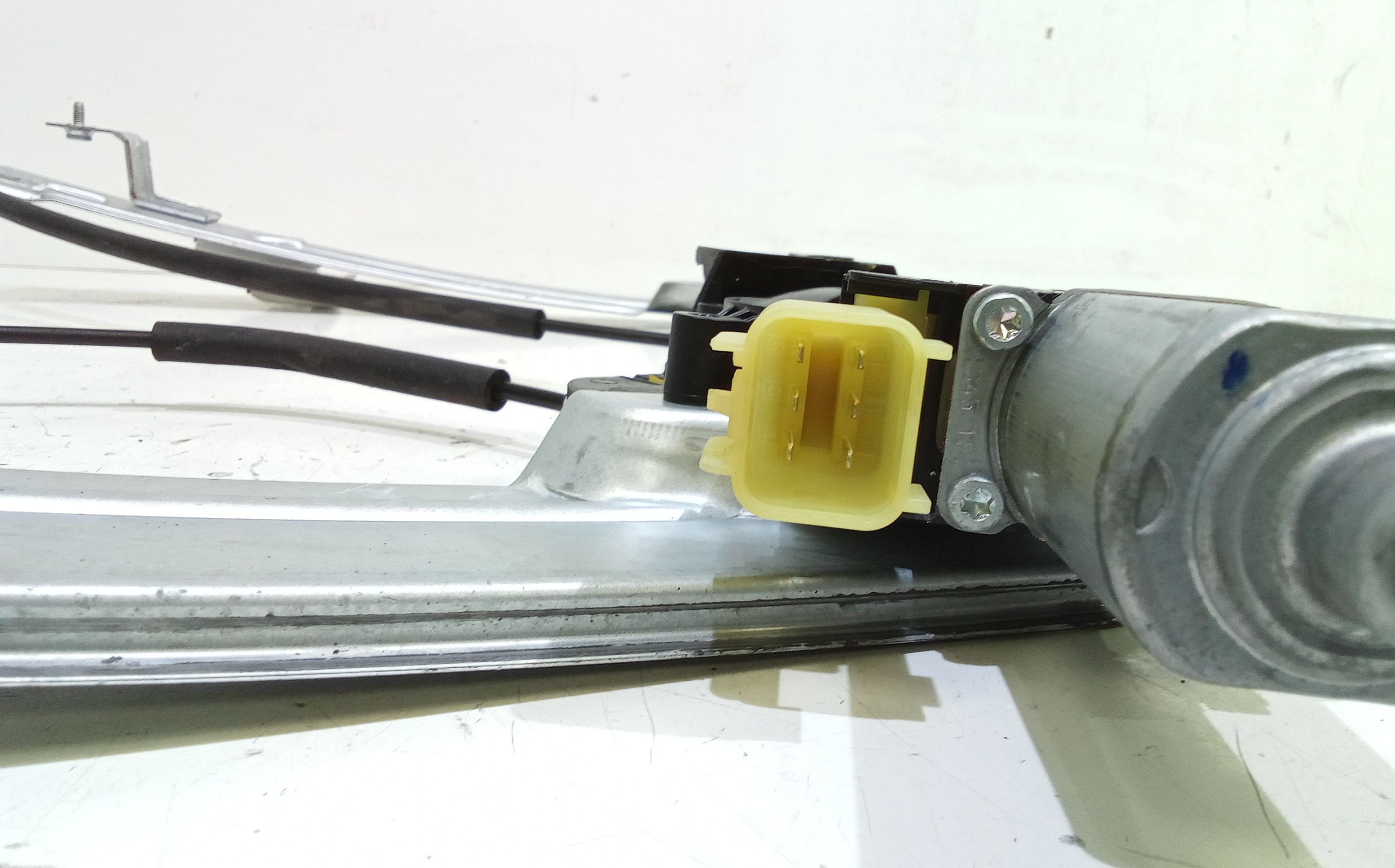 Cremagliera anteriore sinistra Guida FORD Kuga Serie (16>)