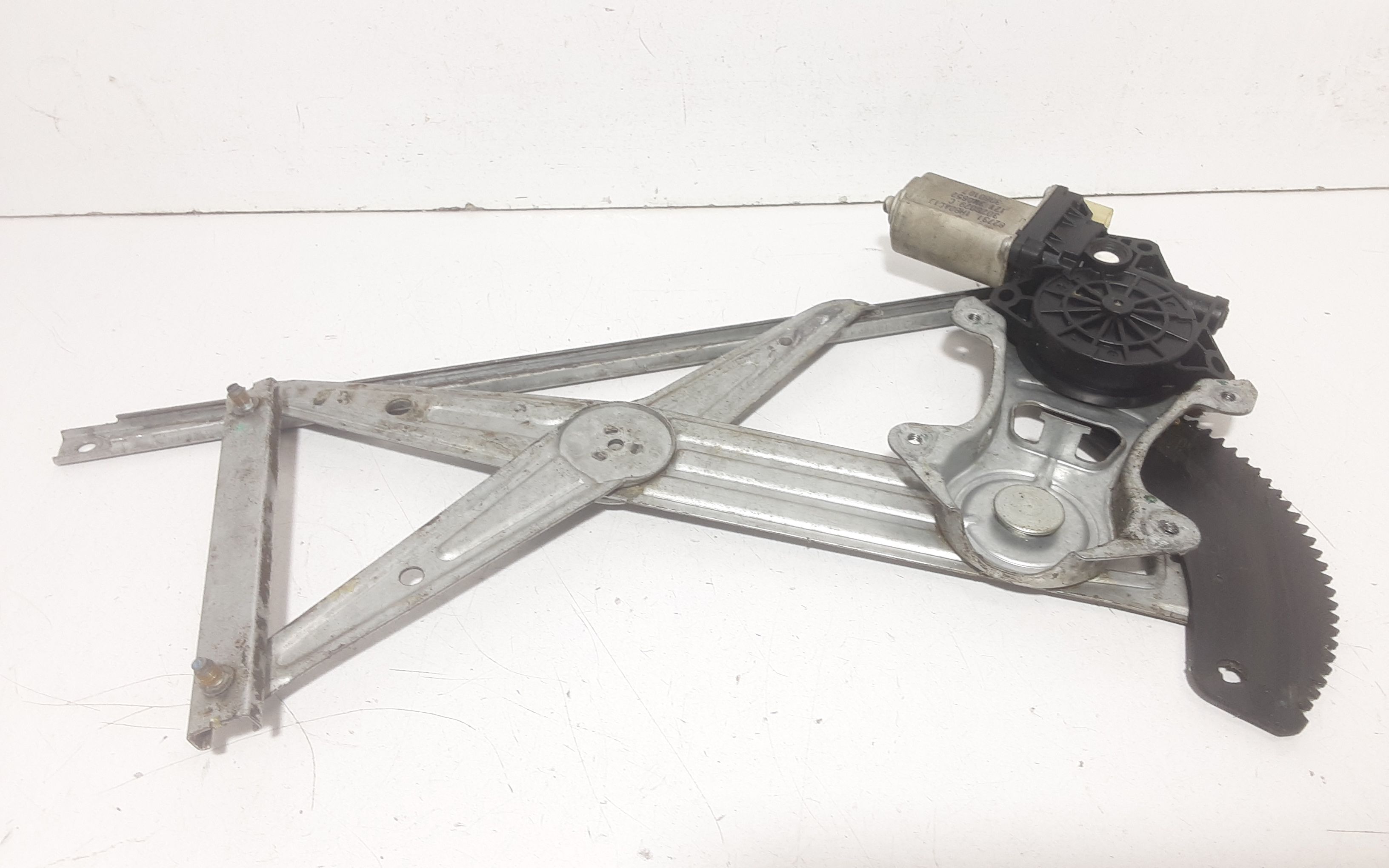 Cremagliera anteriore sinistra Guida NISSAN Micra 7 Serie