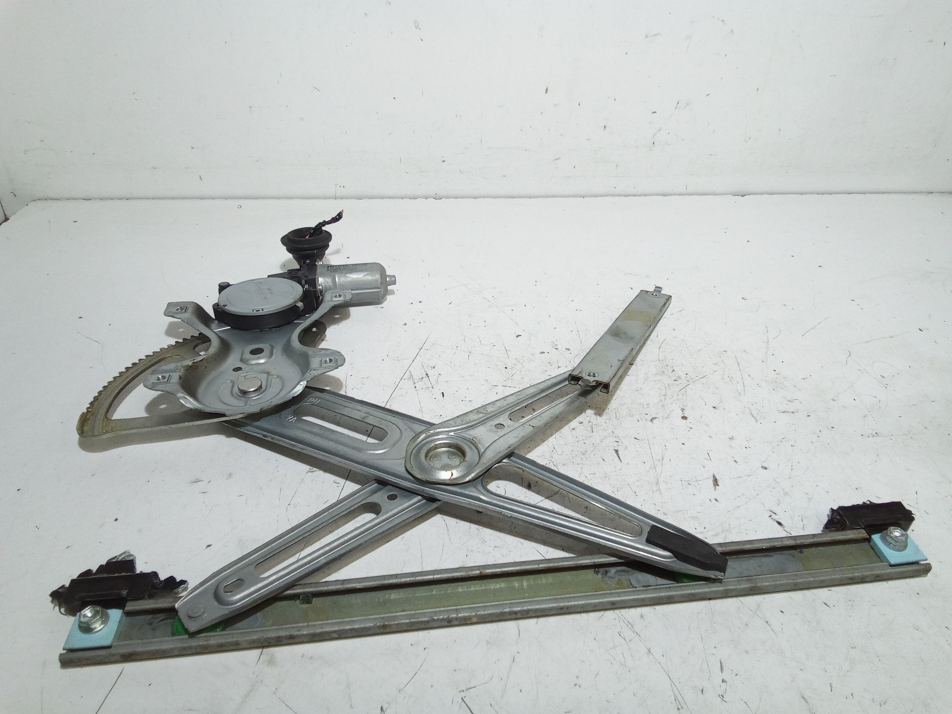 Cremagliera anteriore destra passeggero TOYOTA Yaris Serie (05>08)