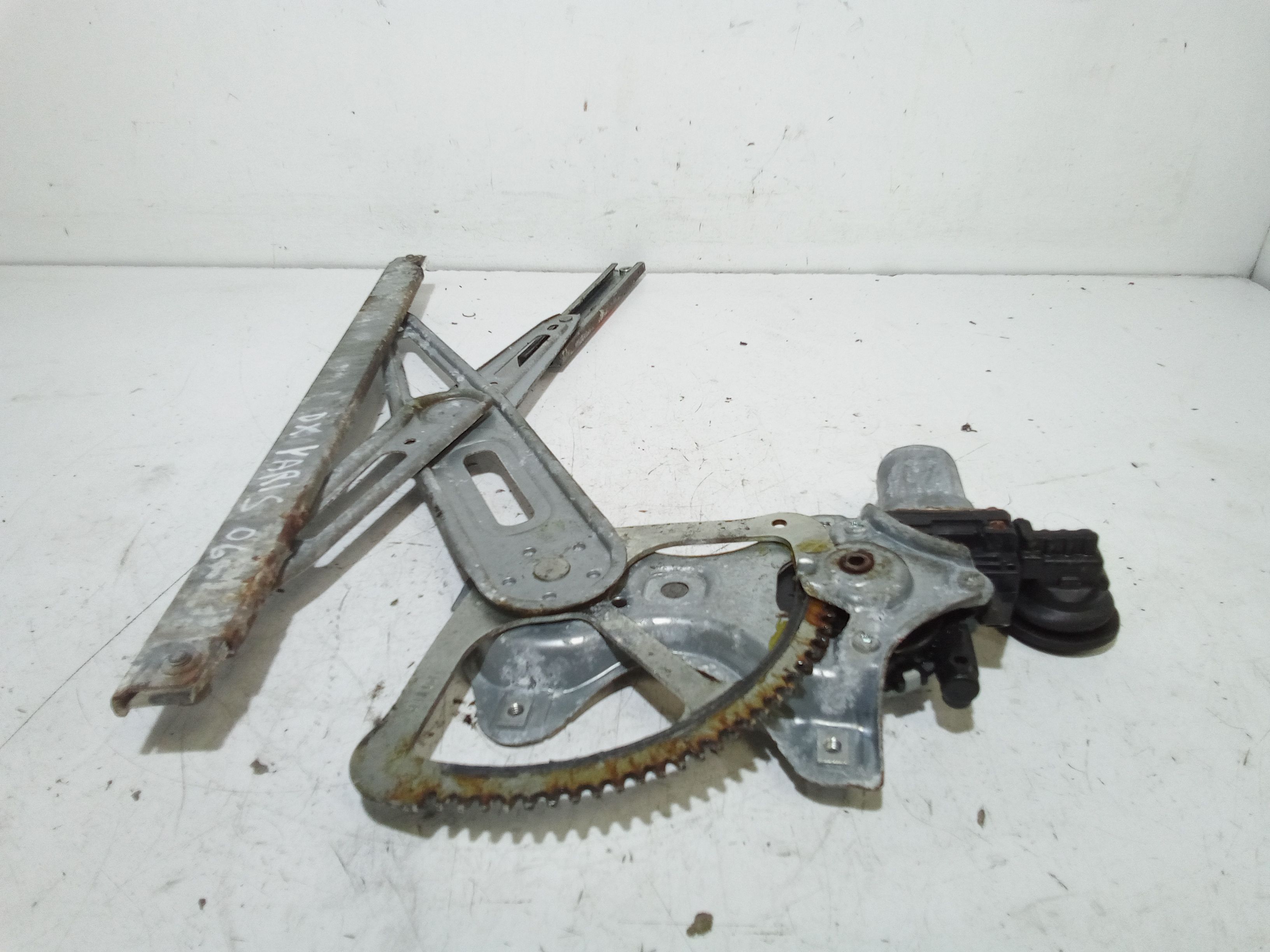 Cremagliera anteriore destra passeggero TOYOTA Yaris Serie (05>08)