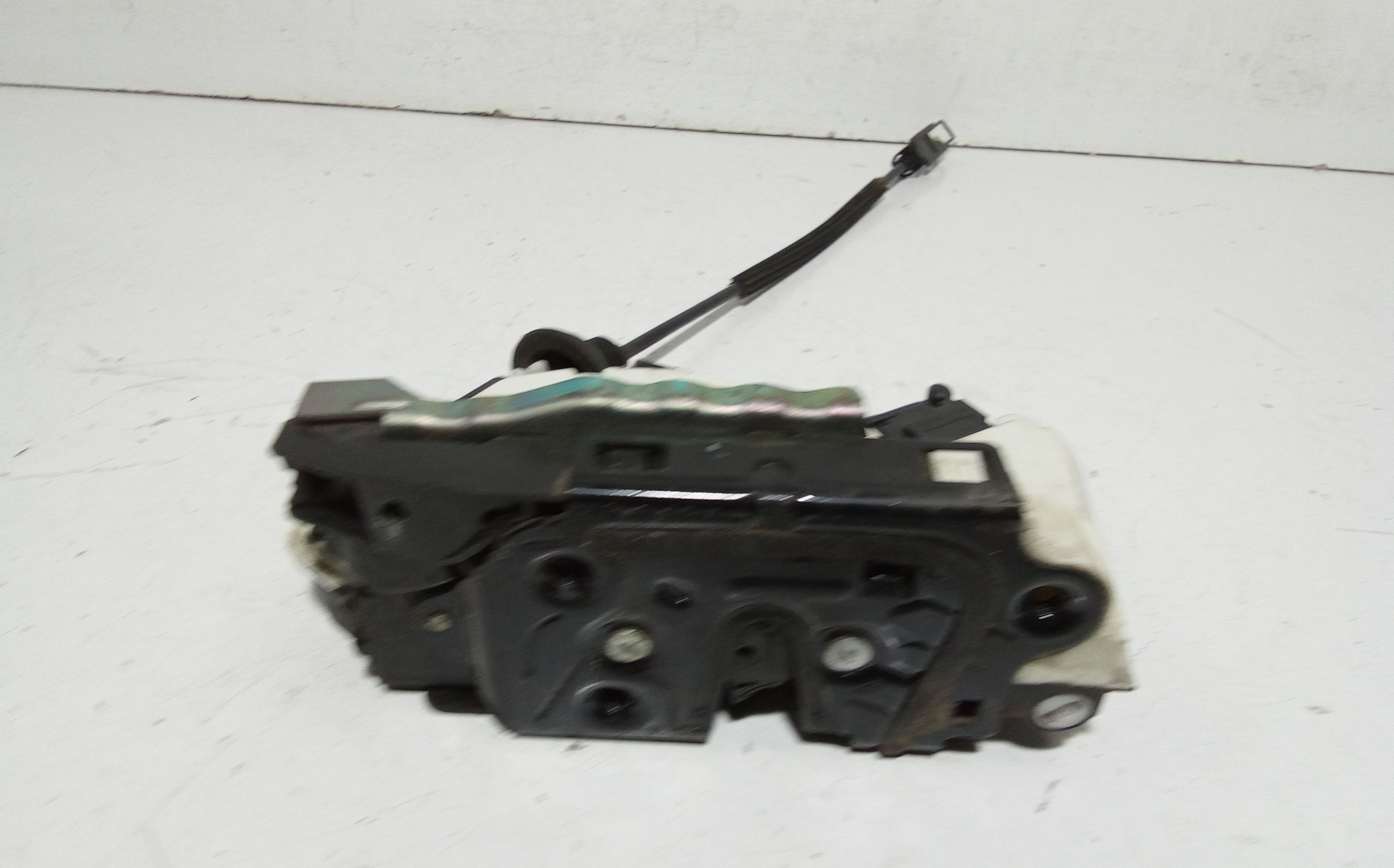 Serratura Posteriore Sinistra VOLKSWAGEN Golf 6 Berlina (08>12)