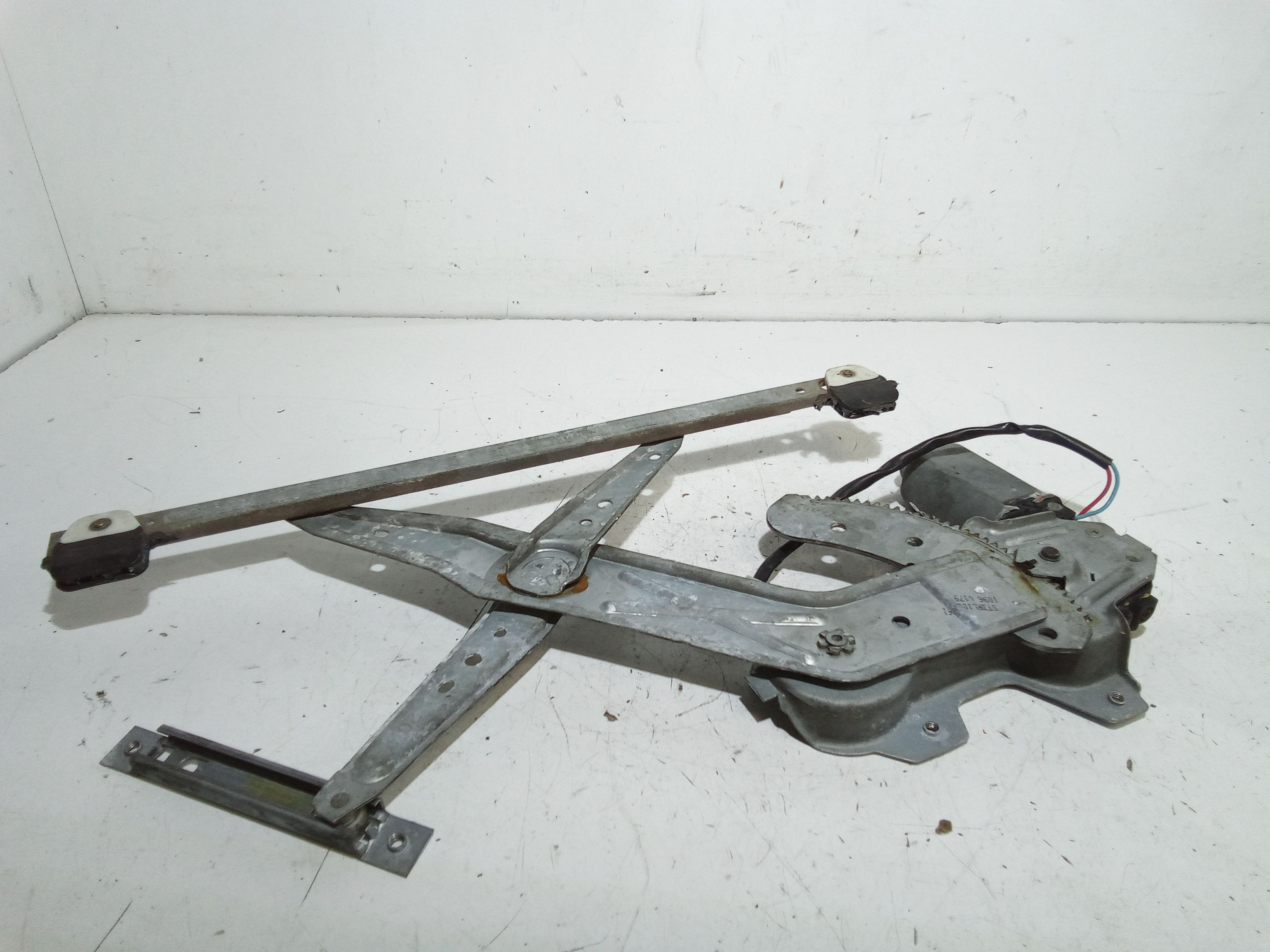 Cremagliera posteriore sinistra guida ROVER 400 1 Serie