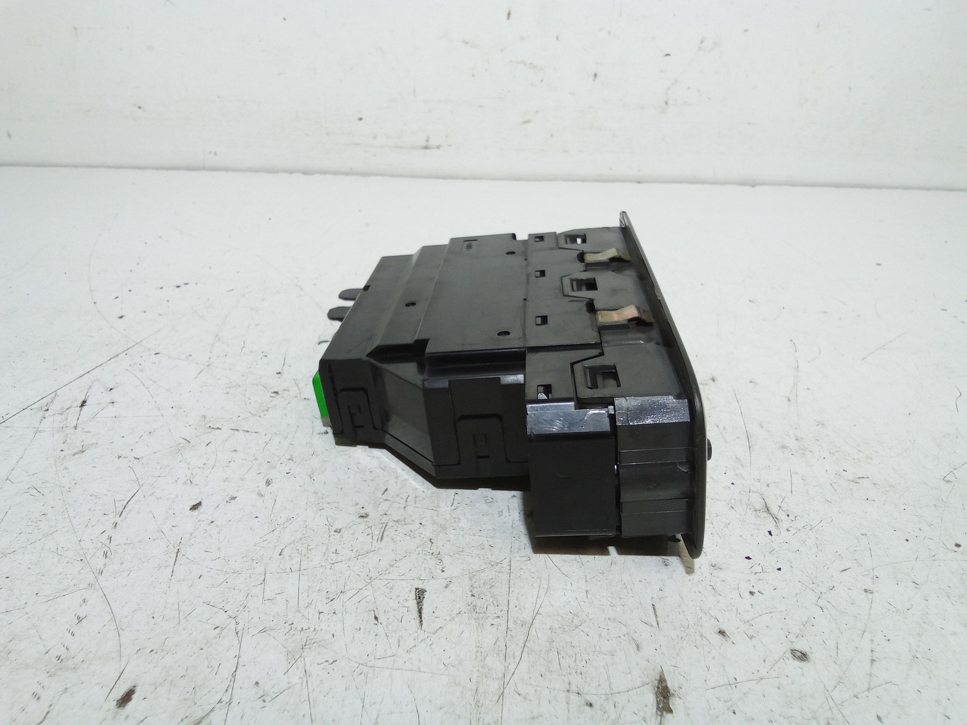 Pulsantiera anteriore sinistra Guida VOLVO V70 2 Serie