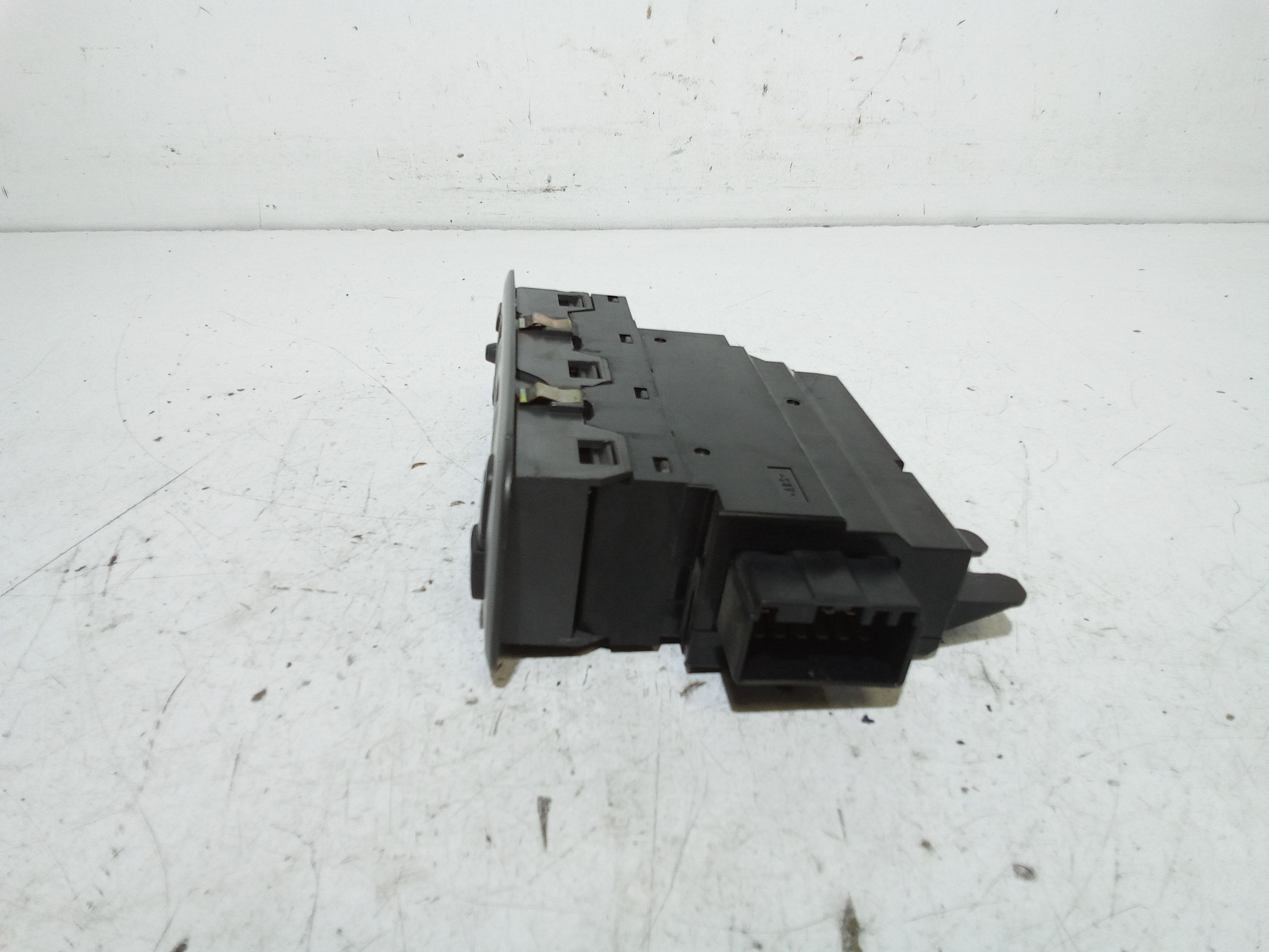 Pulsantiera anteriore sinistra Guida VOLVO V70 2 Serie