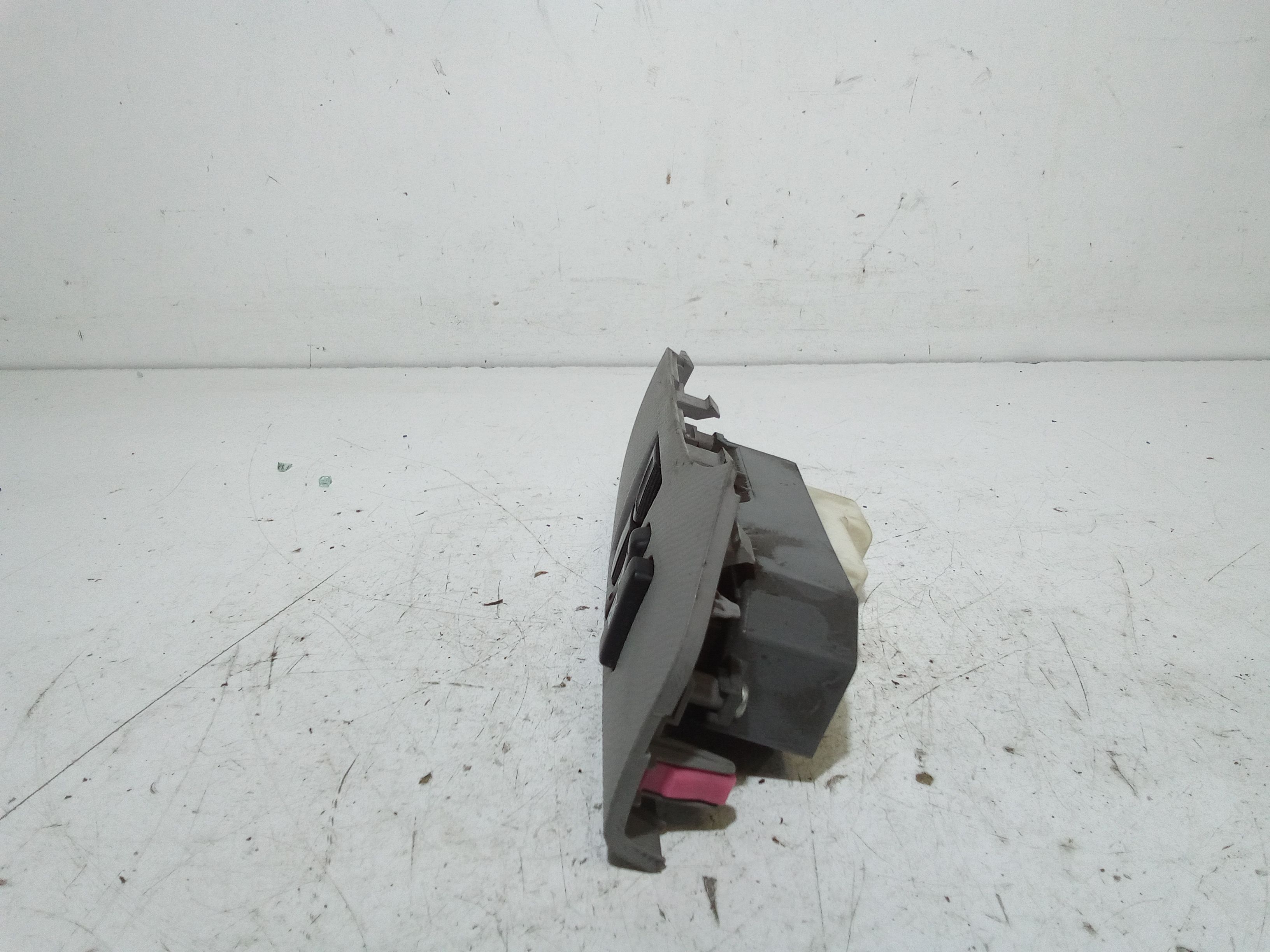 Pulsantiera anteriore sinistra Guida TOYOTA Yaris Serie (05>08)