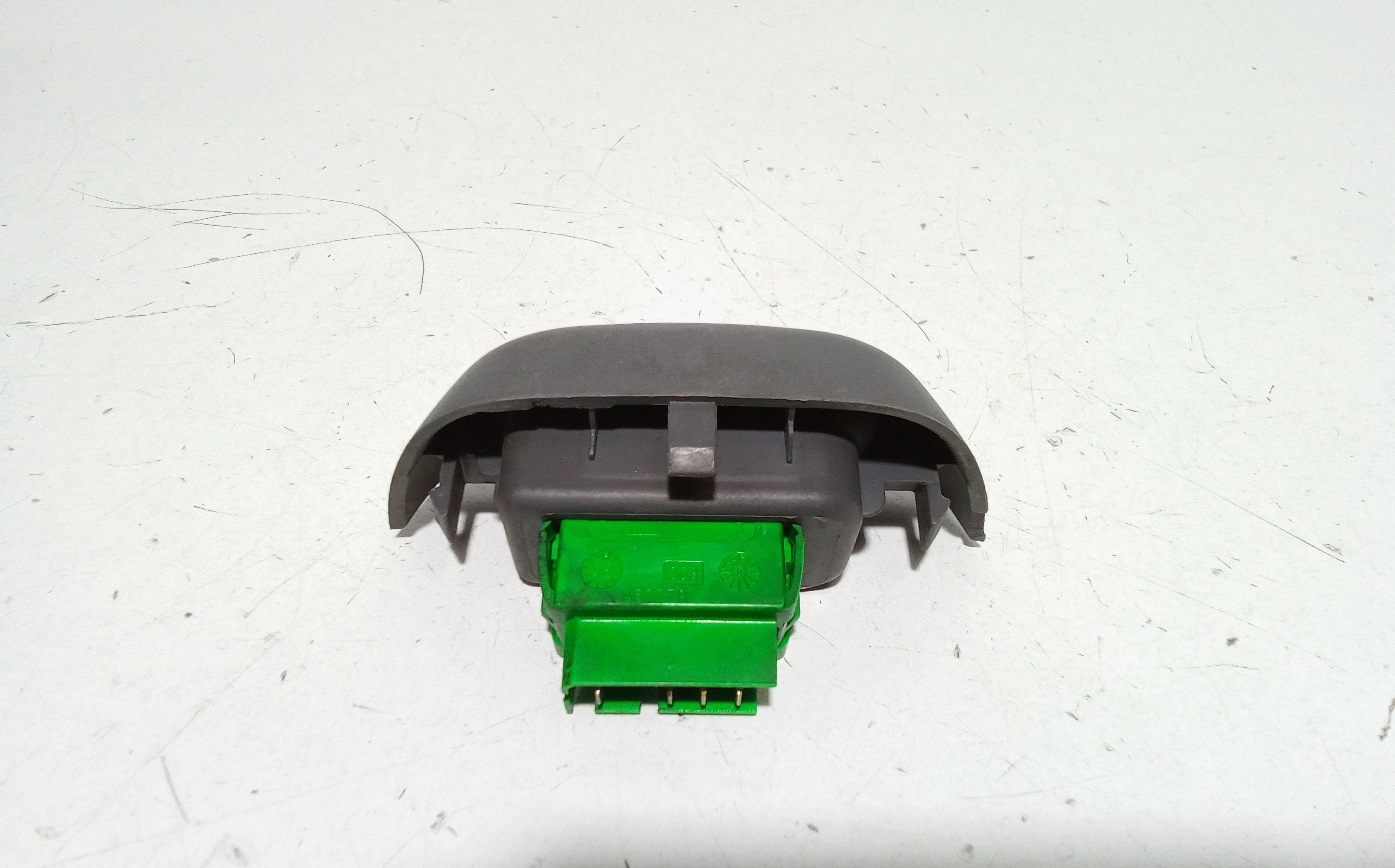 Pulsantiera anteriore sinistra Guida CITROEN C1 1 Serie