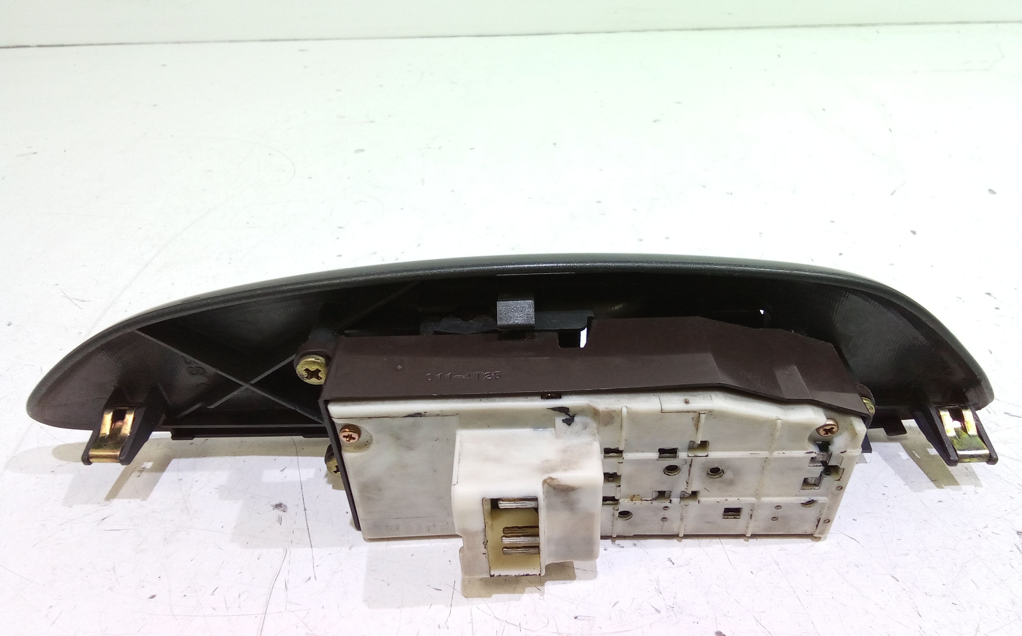 Pulsantiera anteriore sinistra Guida TOYOTA Yaris Serie (99>03)