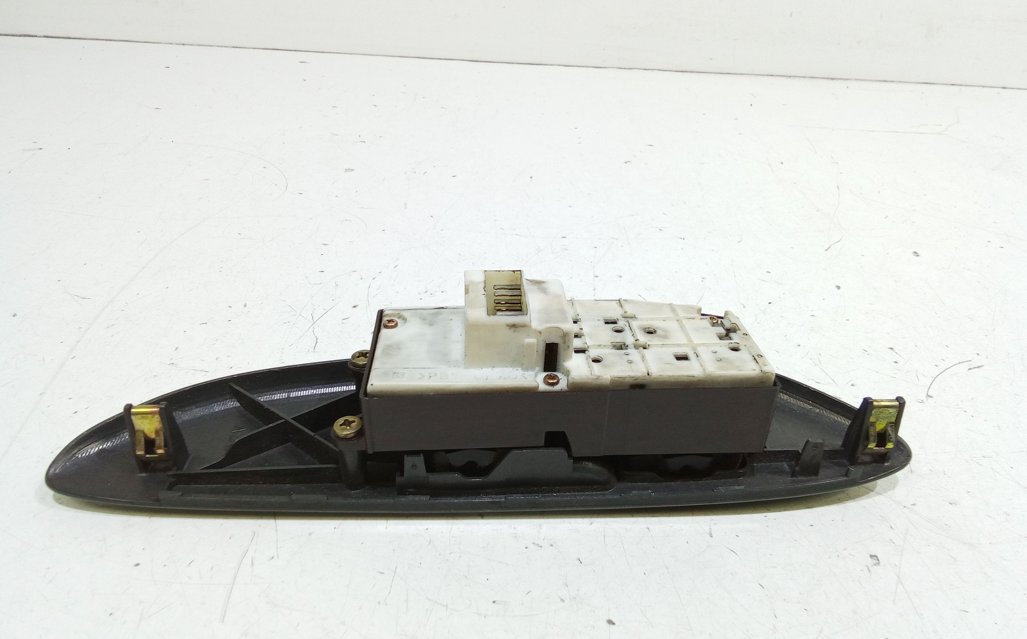 Pulsantiera anteriore sinistra Guida TOYOTA Yaris Serie (99>03)