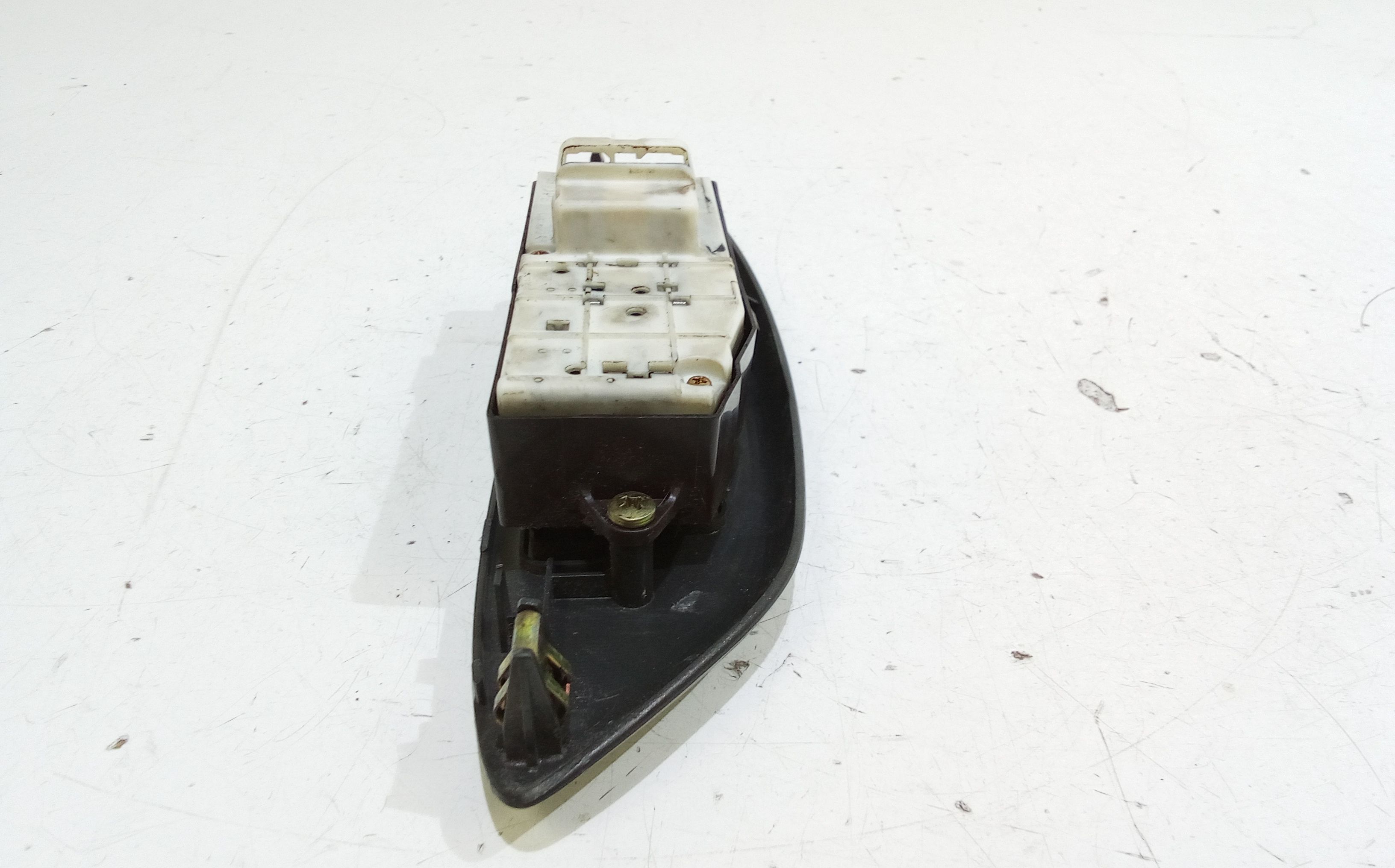 Pulsantiera anteriore sinistra Guida TOYOTA Yaris Serie (99>03)