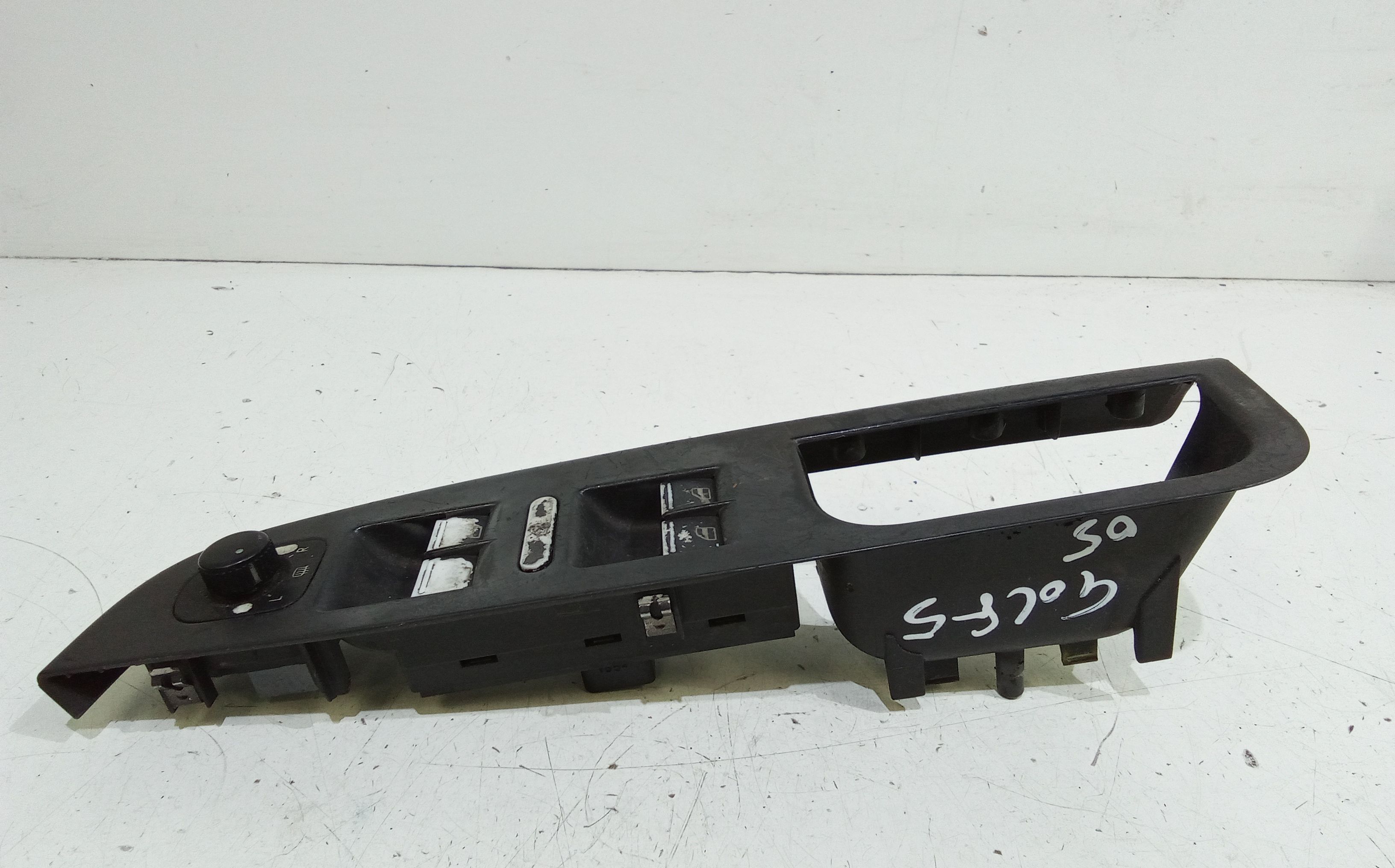 Pulsantiera anteriore sinistra Guida VOLKSWAGEN Golf 5 Berlina (03>08)