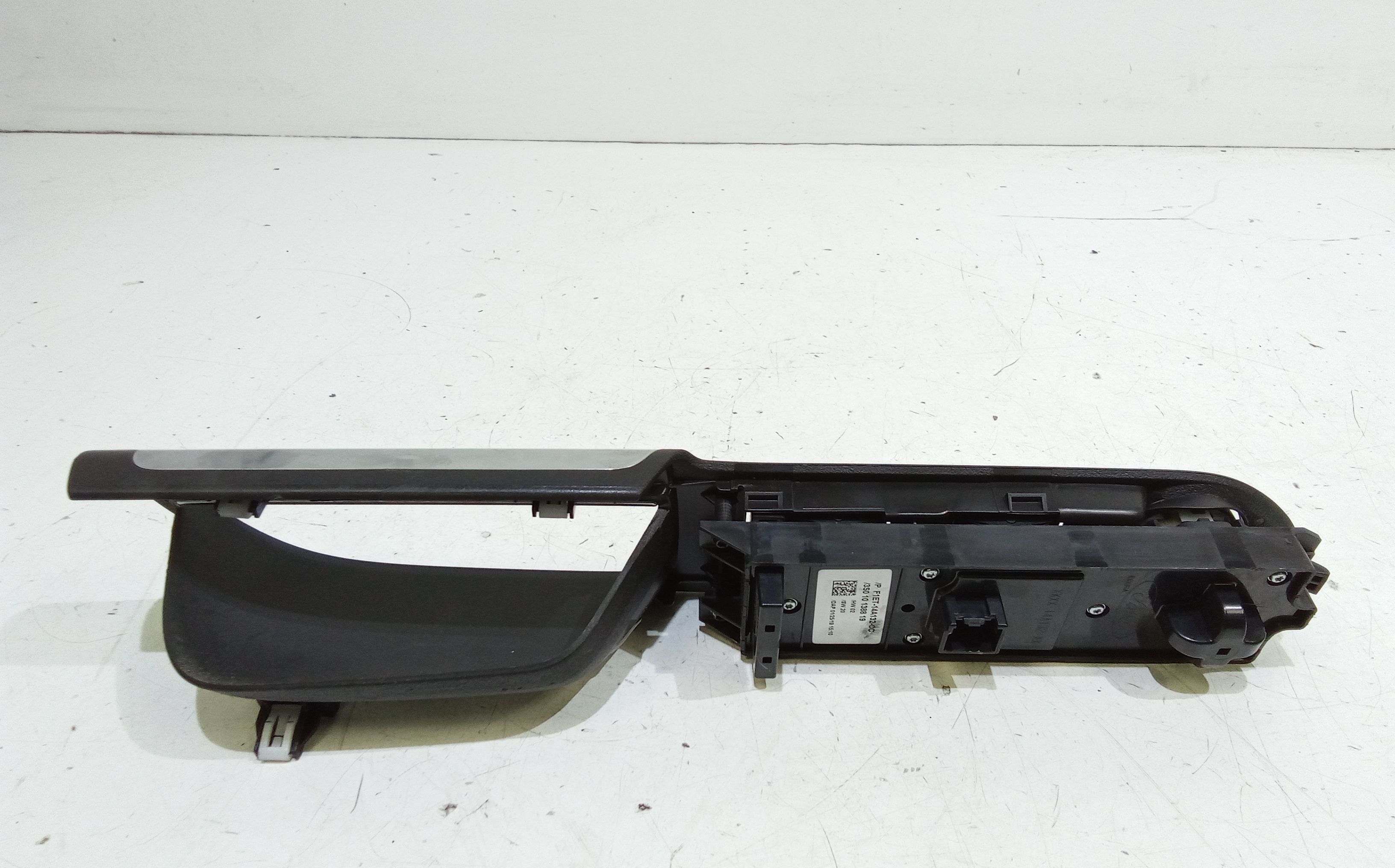 Pulsantiera anteriore sinistra Guida FORD Kuga Serie (16>)