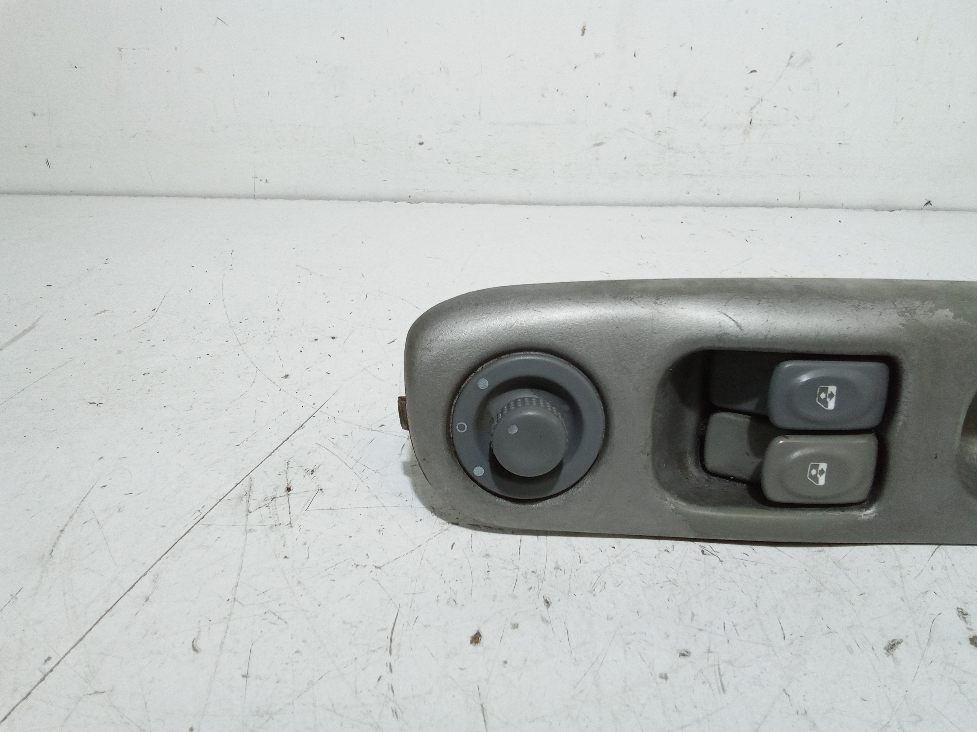 Pulsantiera anteriore sinistra Guida RENAULT Twingo I serie (00>07)