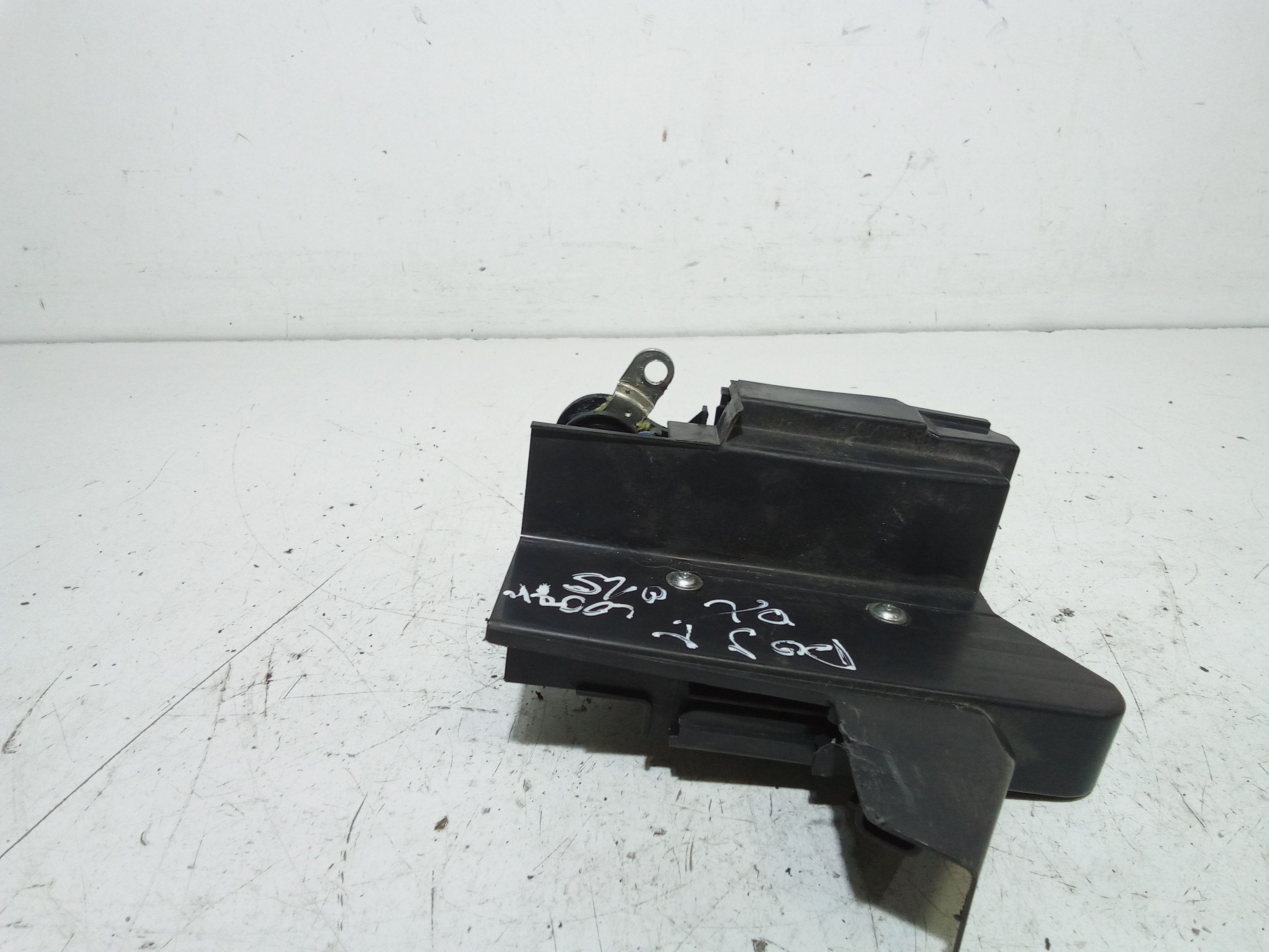 Serratura Posteriore destra DACIA Logan Serie MCV (13>)