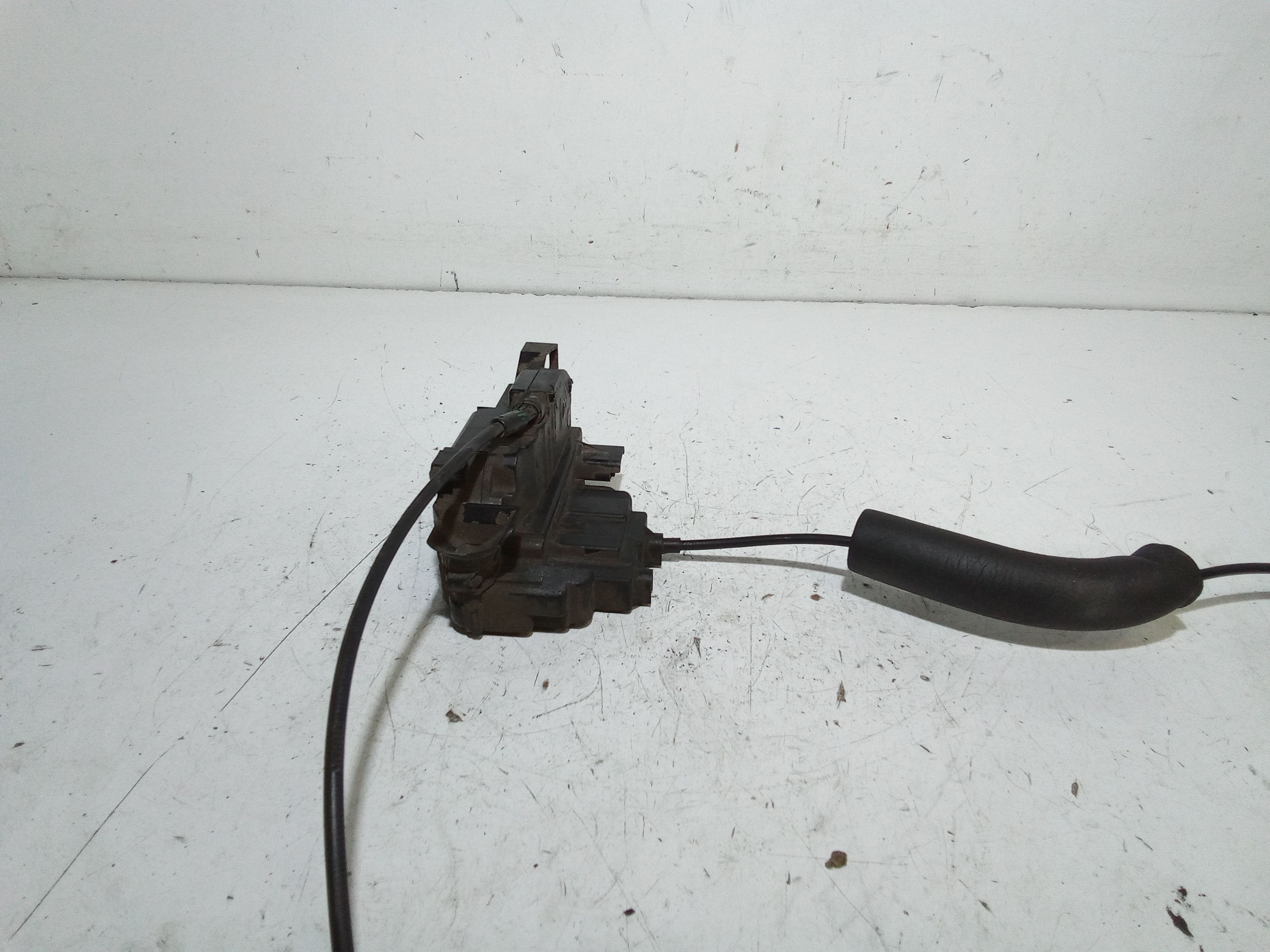 Serratura Anteriore Sinistra RENAULT Megane S. Wagon (08>12)