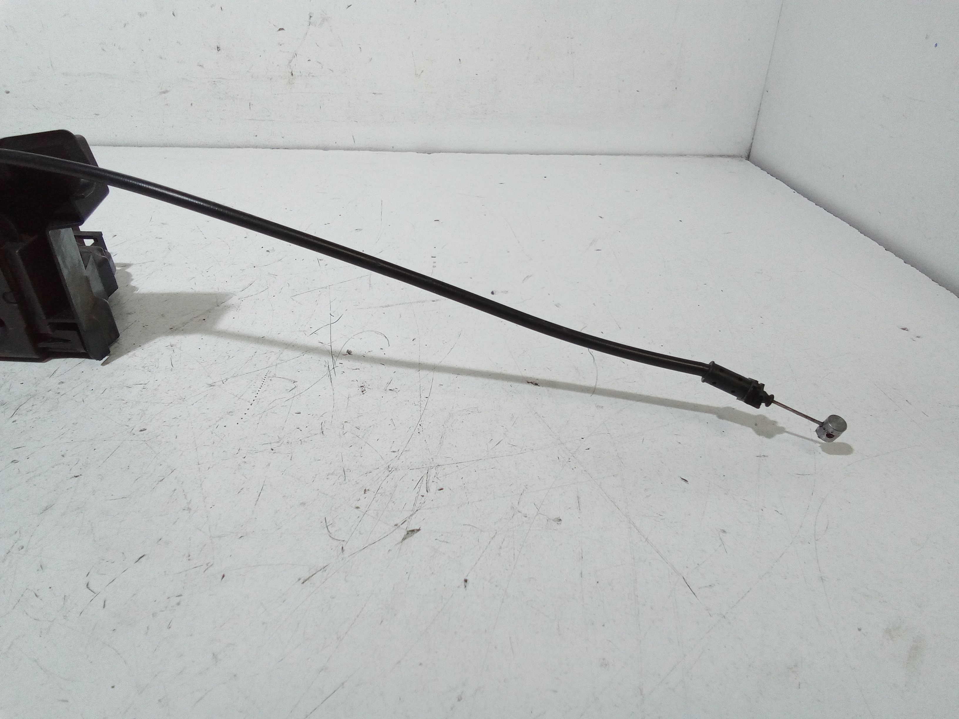 Serratura Anteriore Sinistra FORD C - Max Serie (07>10)