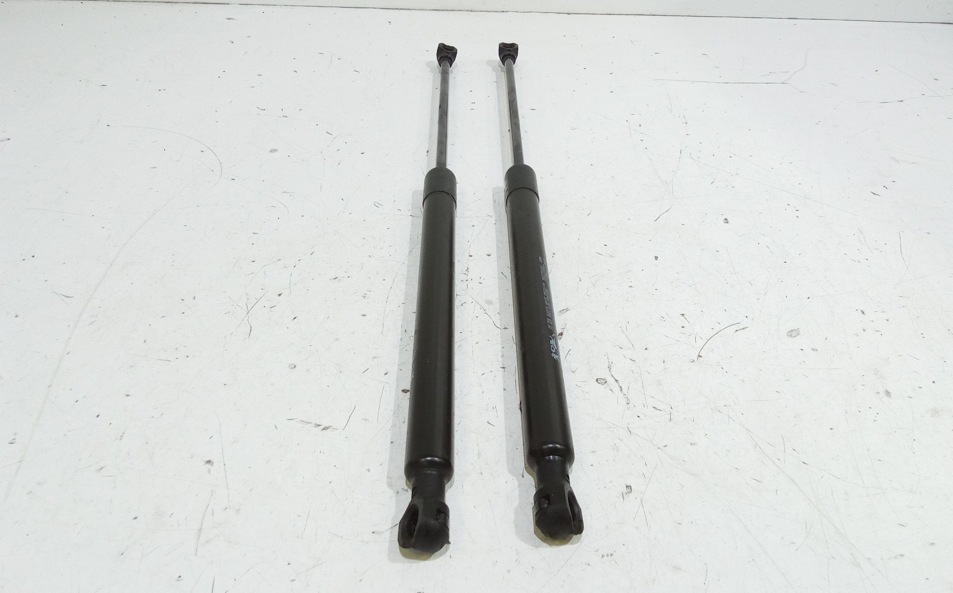 Pistoncini cofano Post. PEUGEOT 208 Serie (19>)