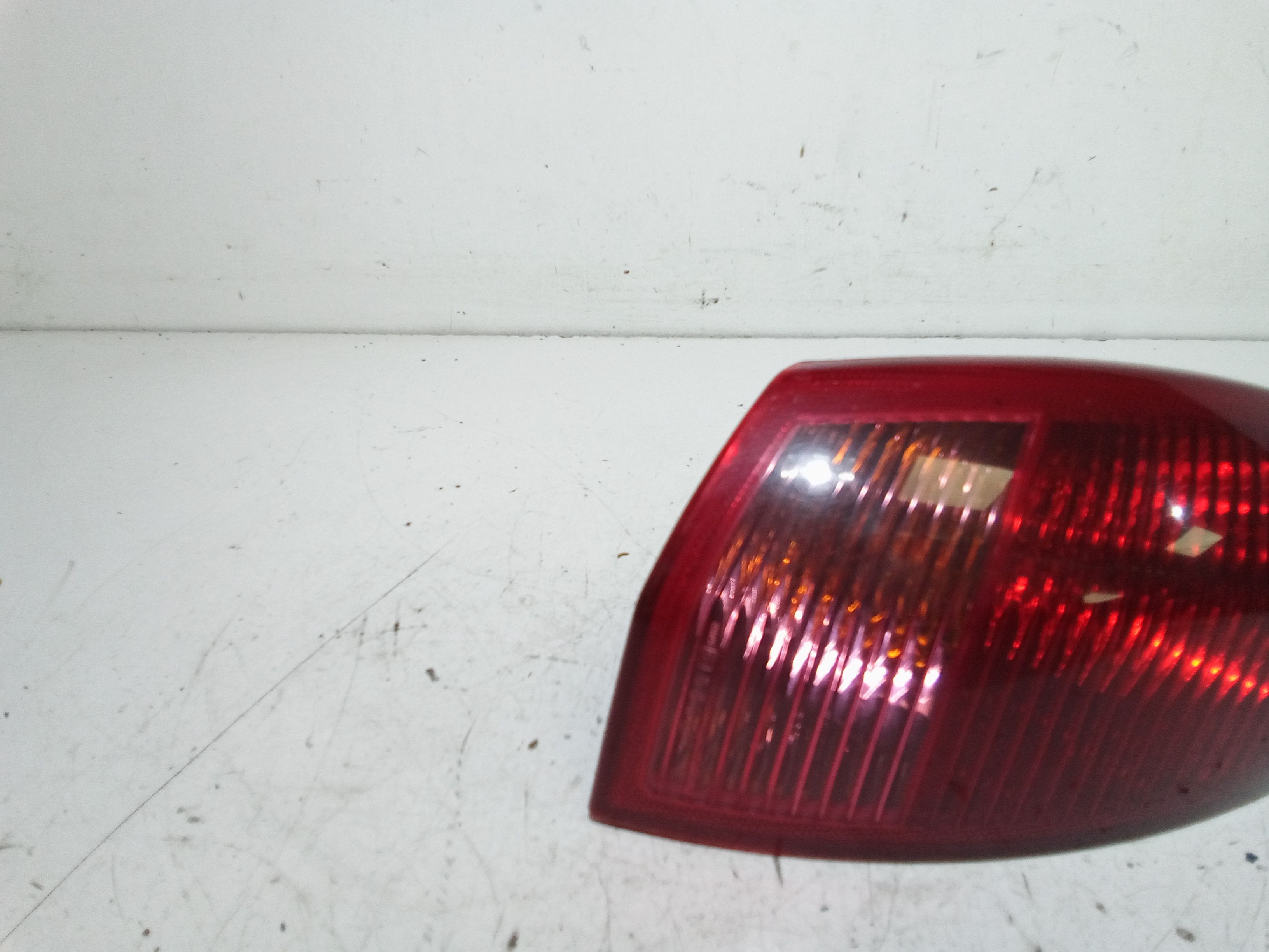 Stop fanale posteriore Destro Passeggero ALFA ROMEO 147 Serie (937) (00>05<)