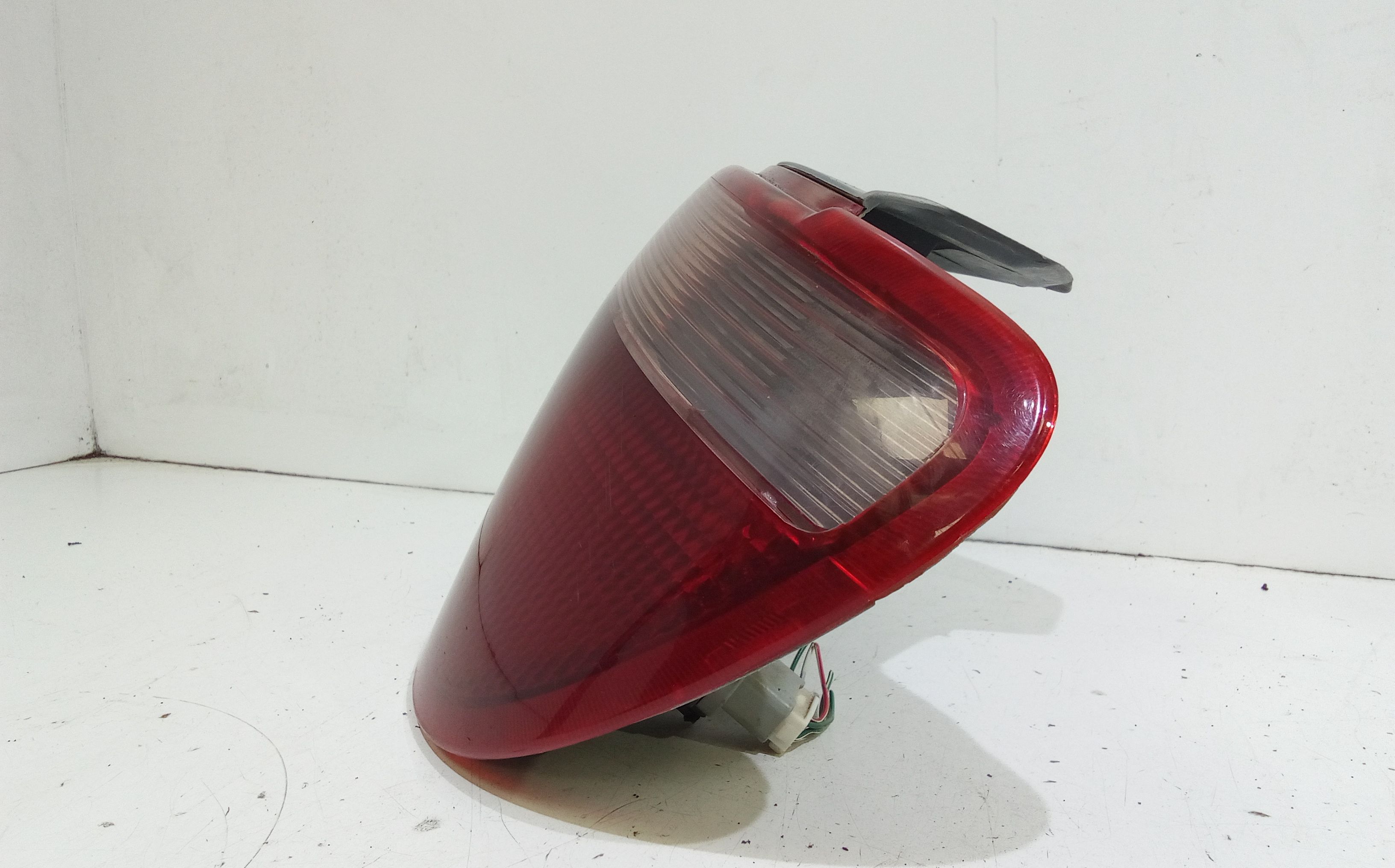 Stop fanale posteriore Destro Passeggero TOYOTA Yaris Serie (99>03)