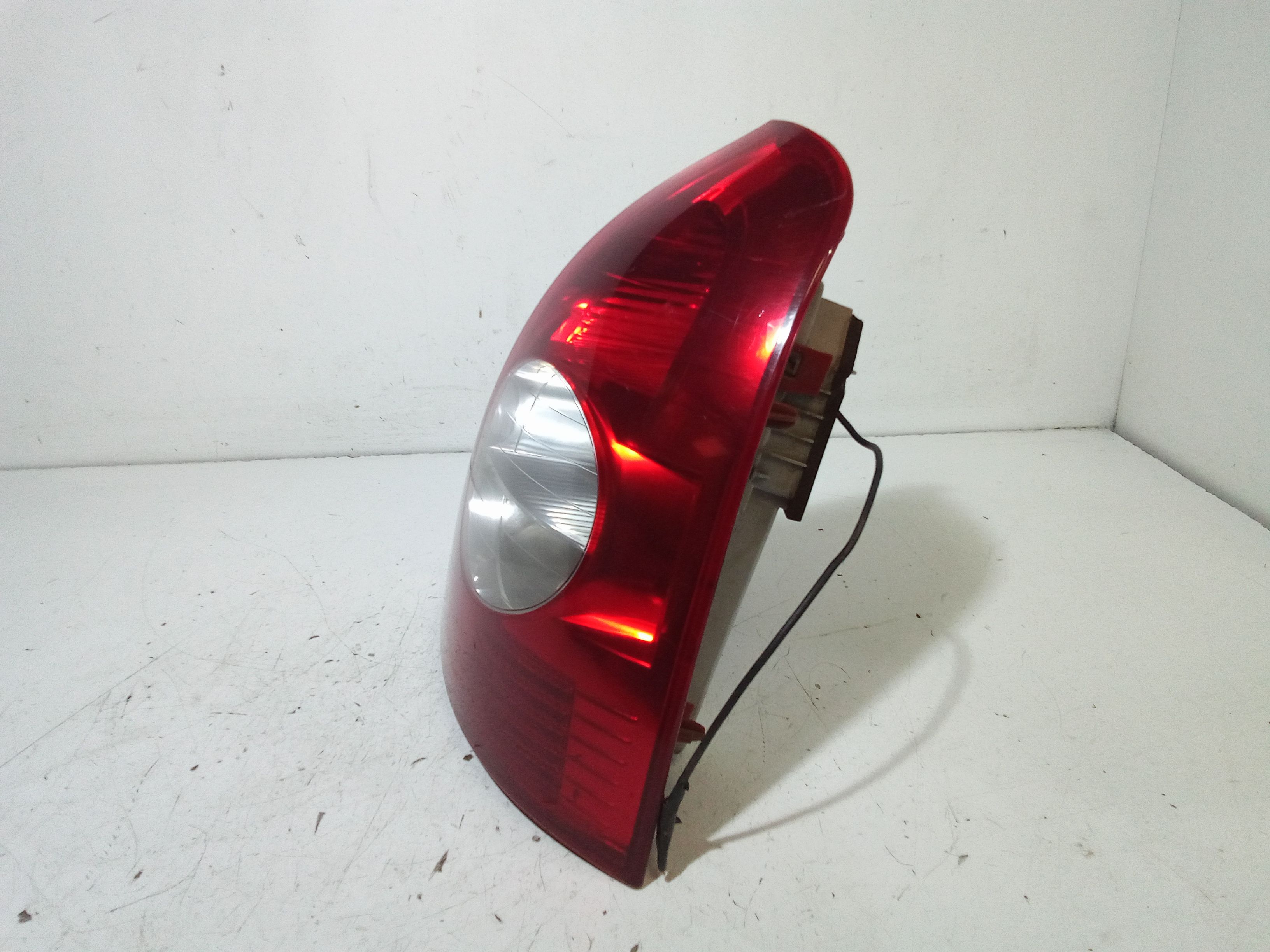 Stop fanale posteriore Destro Passeggero RENAULT Clio Serie (04>08)