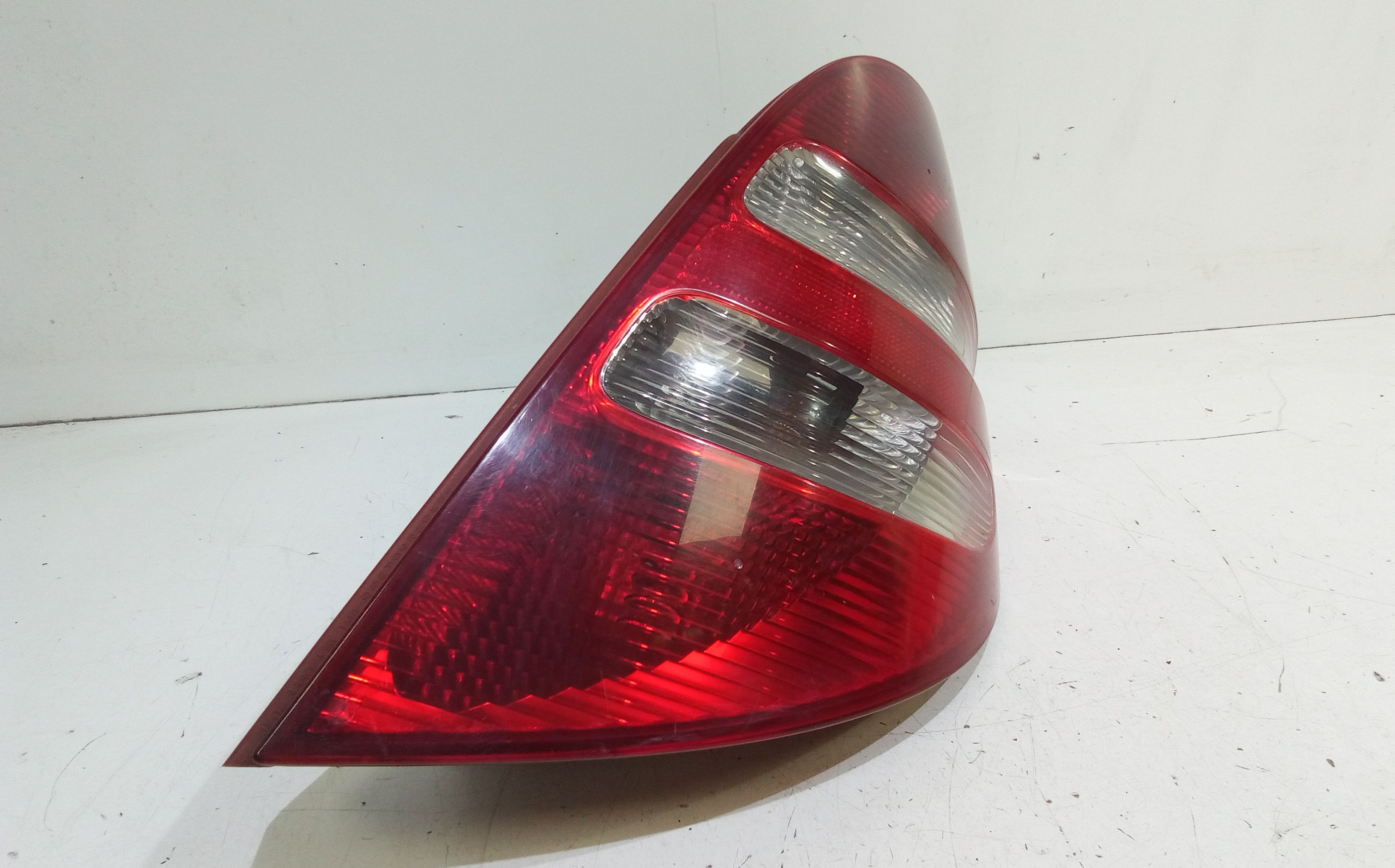 Stop fanale posteriore Destro Passeggero MERCEDES Classe A W169 3 Serie