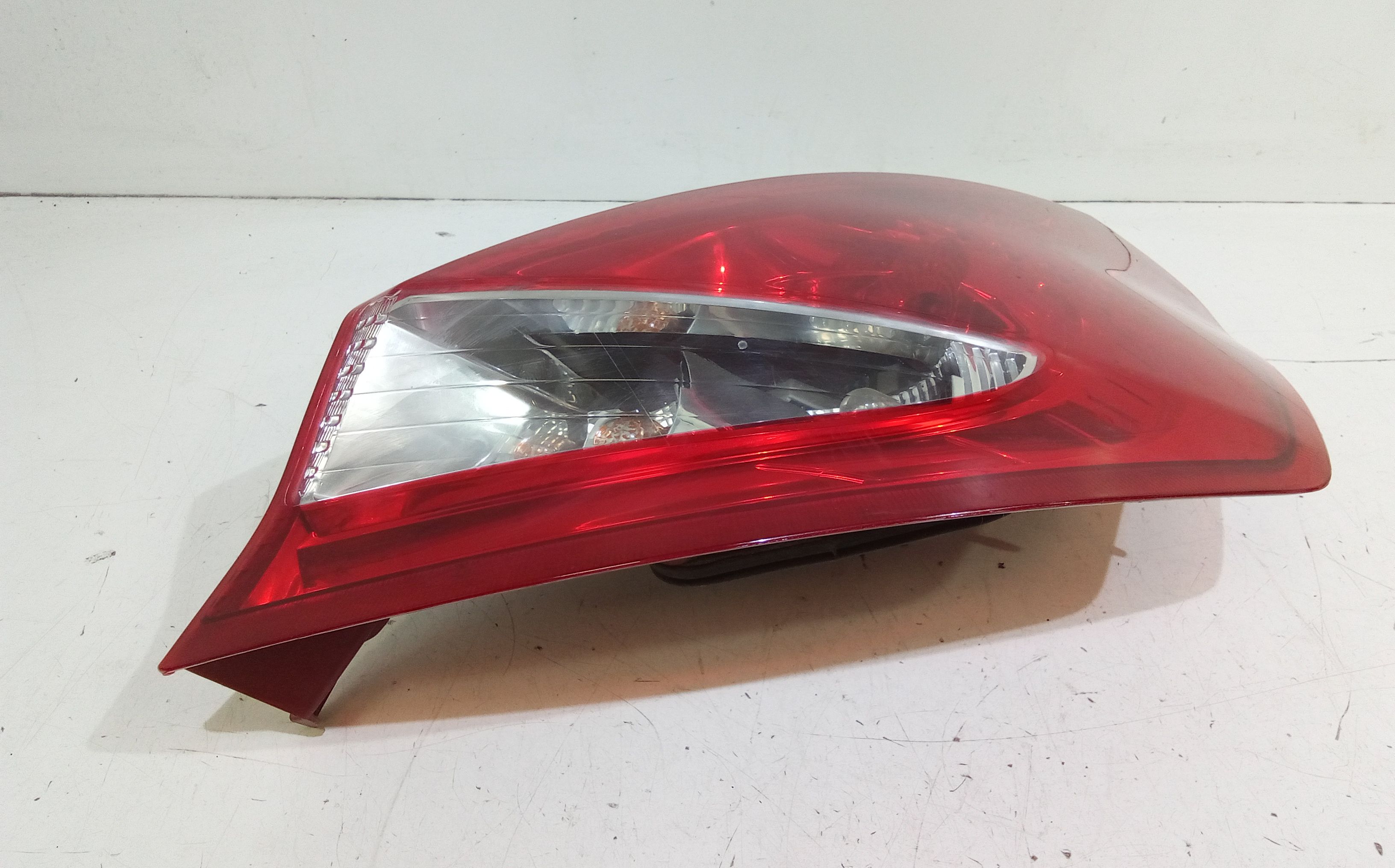 Stop fanale posteriore Destro Passeggero FORD Fiesta 6 Serie