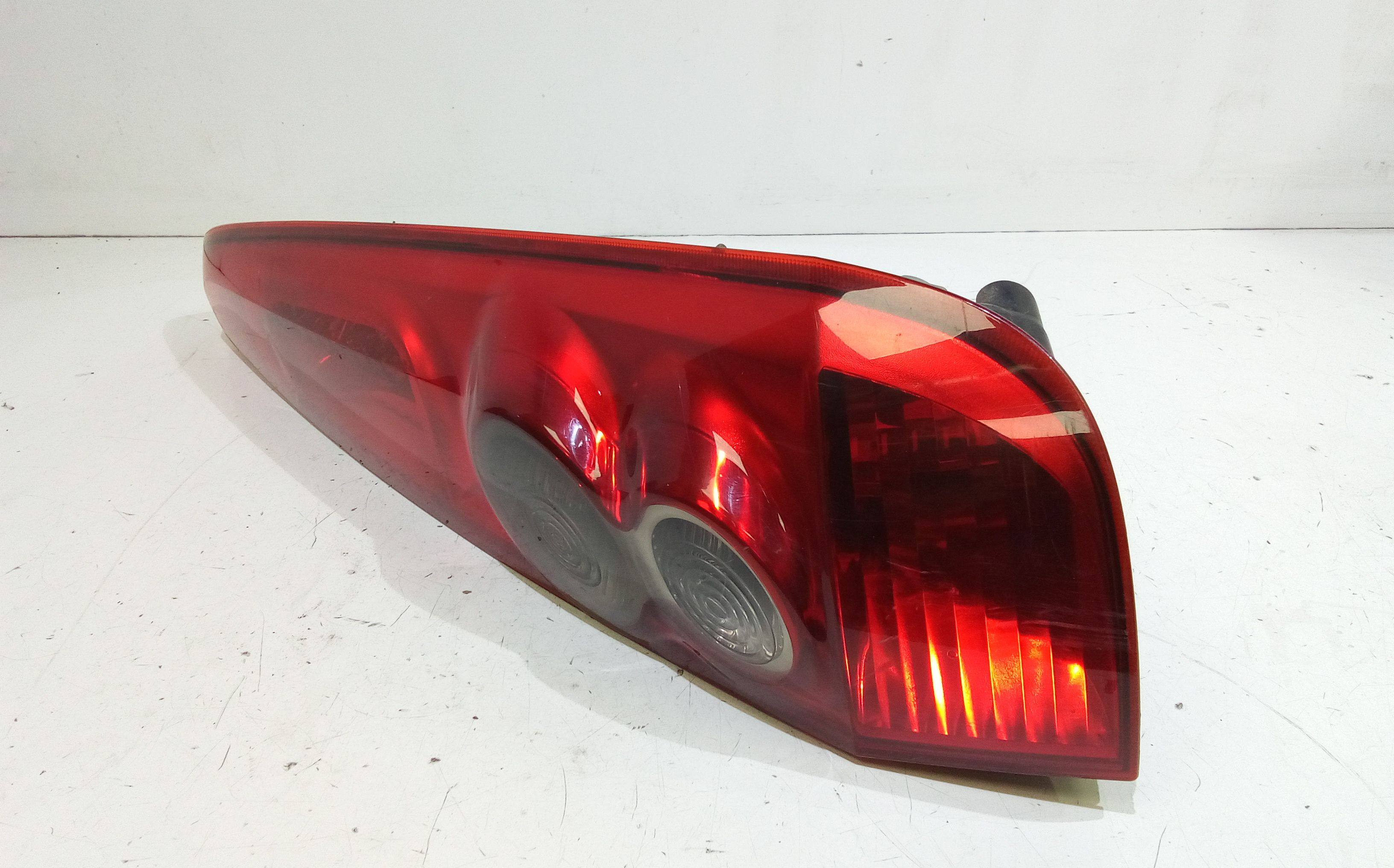 Stop fanale posteriore Destro Passeggero FORD Fiesta 5 Serie