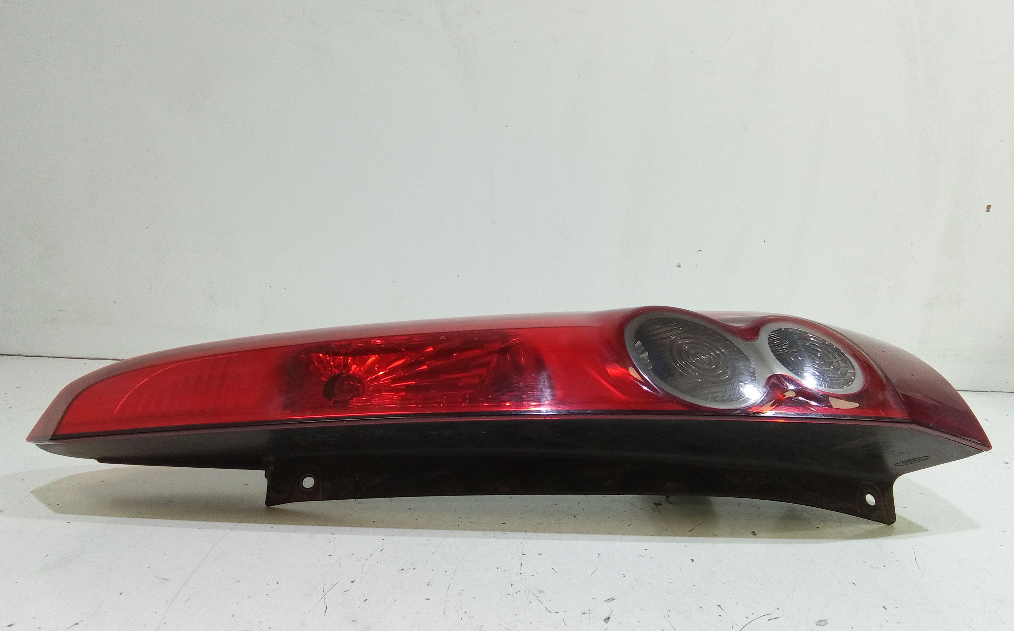 Stop fanale posteriore Destro Passeggero FORD Fiesta 5 Serie