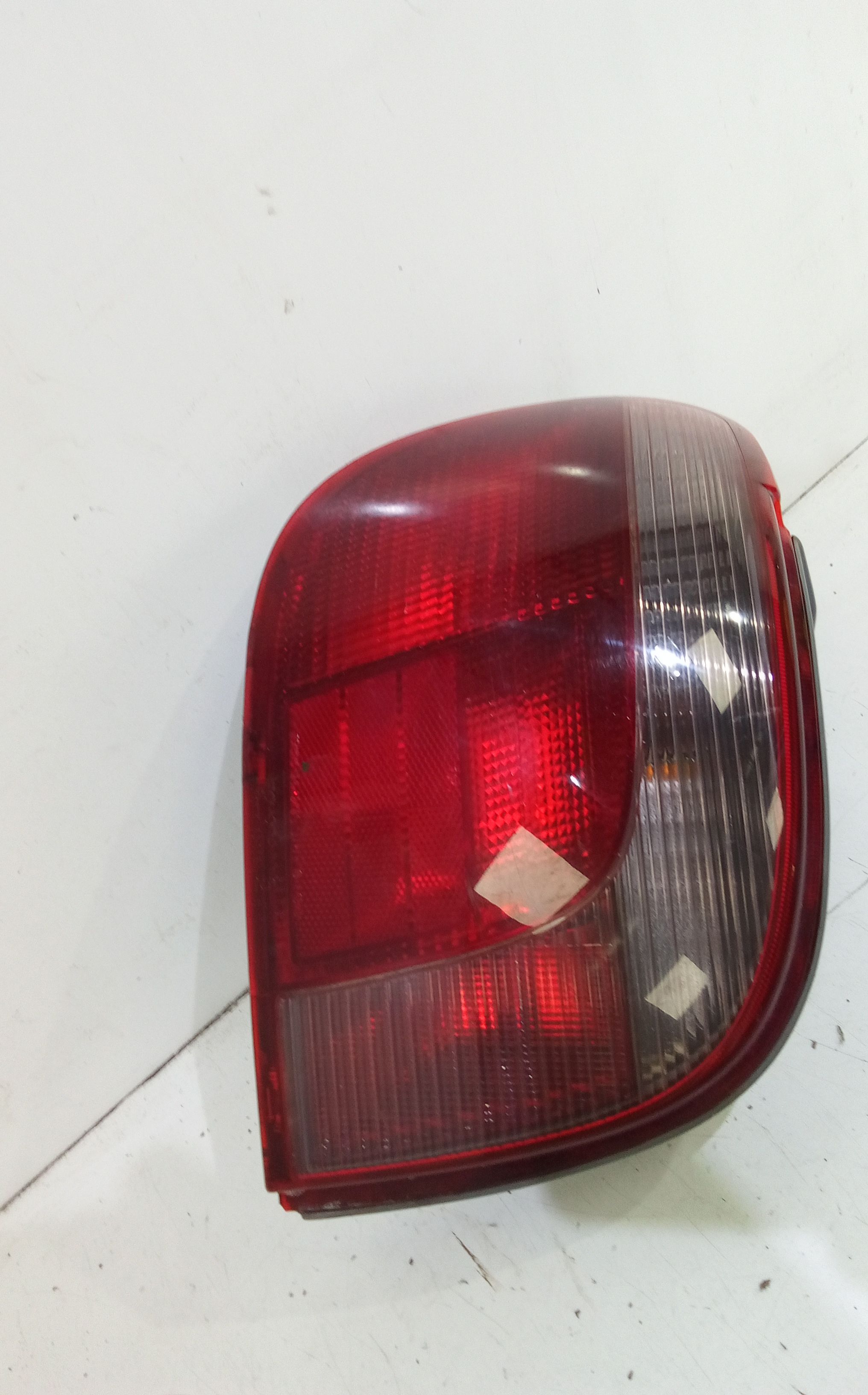 Stop fanale Posteriore sinistro lato Guida TOYOTA Yaris Serie (99>03)