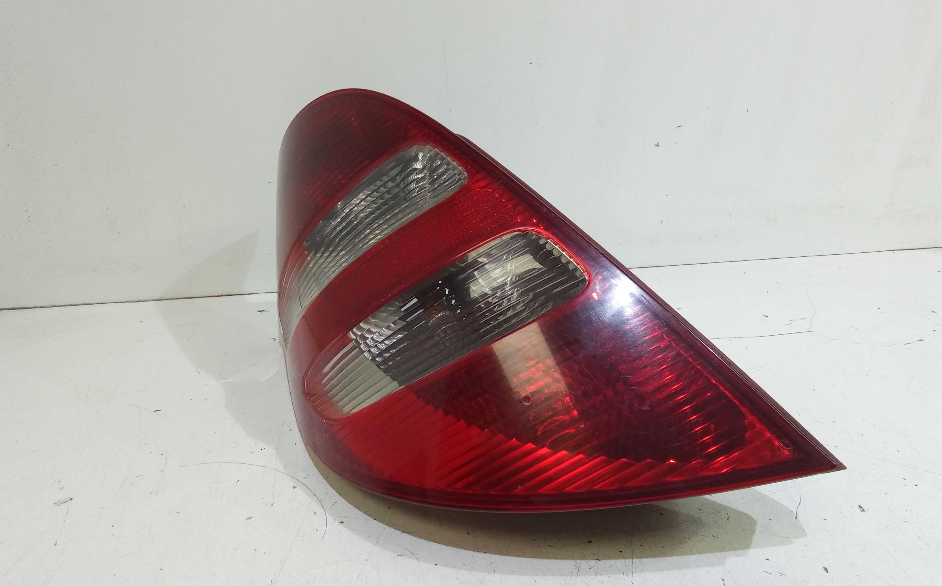 Stop fanale Posteriore sinistro lato Guida MERCEDES Classe A W169 3 Serie