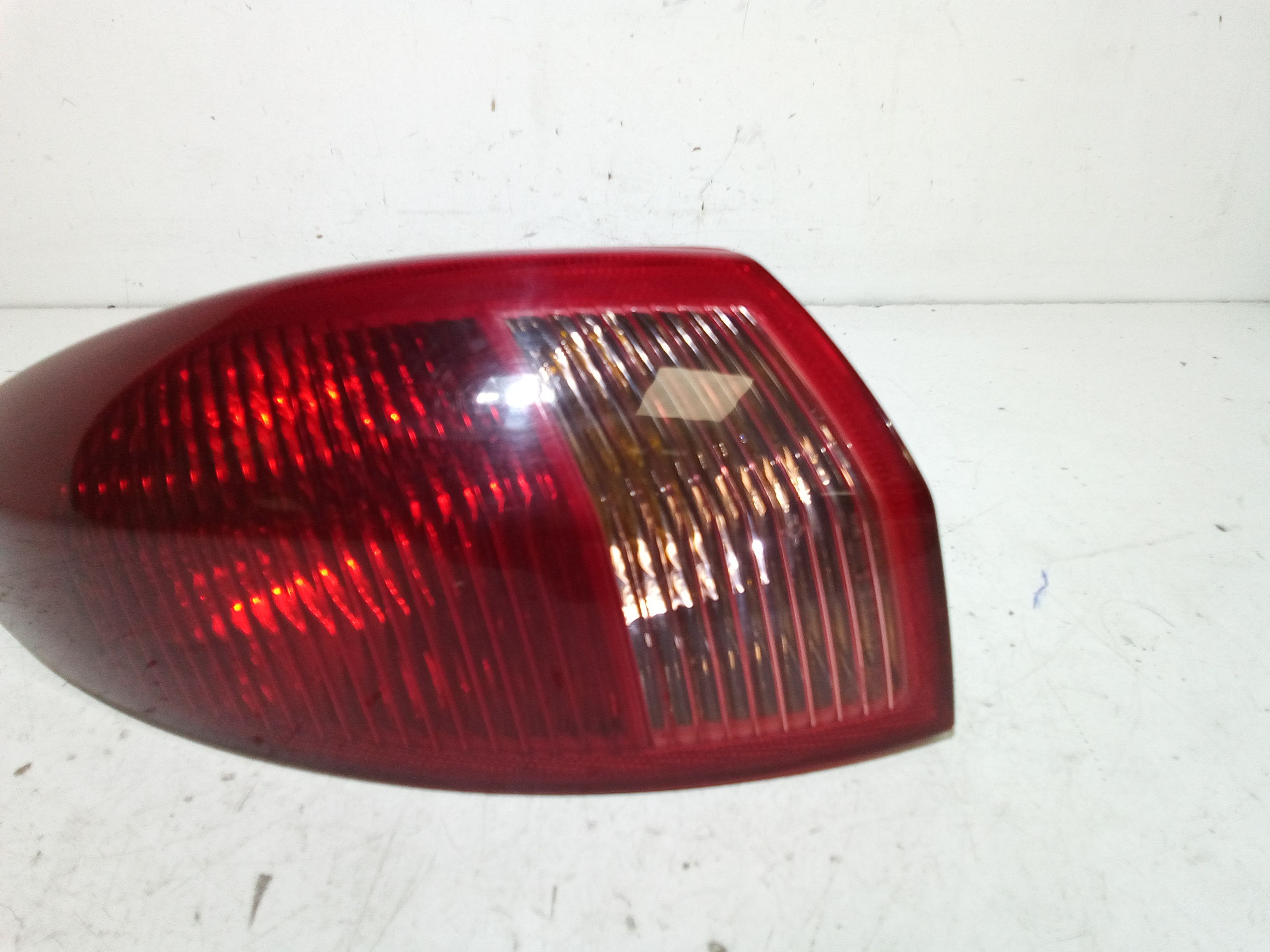 Stop fanale Posteriore sinistro lato Guida ALFA ROMEO 147 Serie (937) (00>05<)