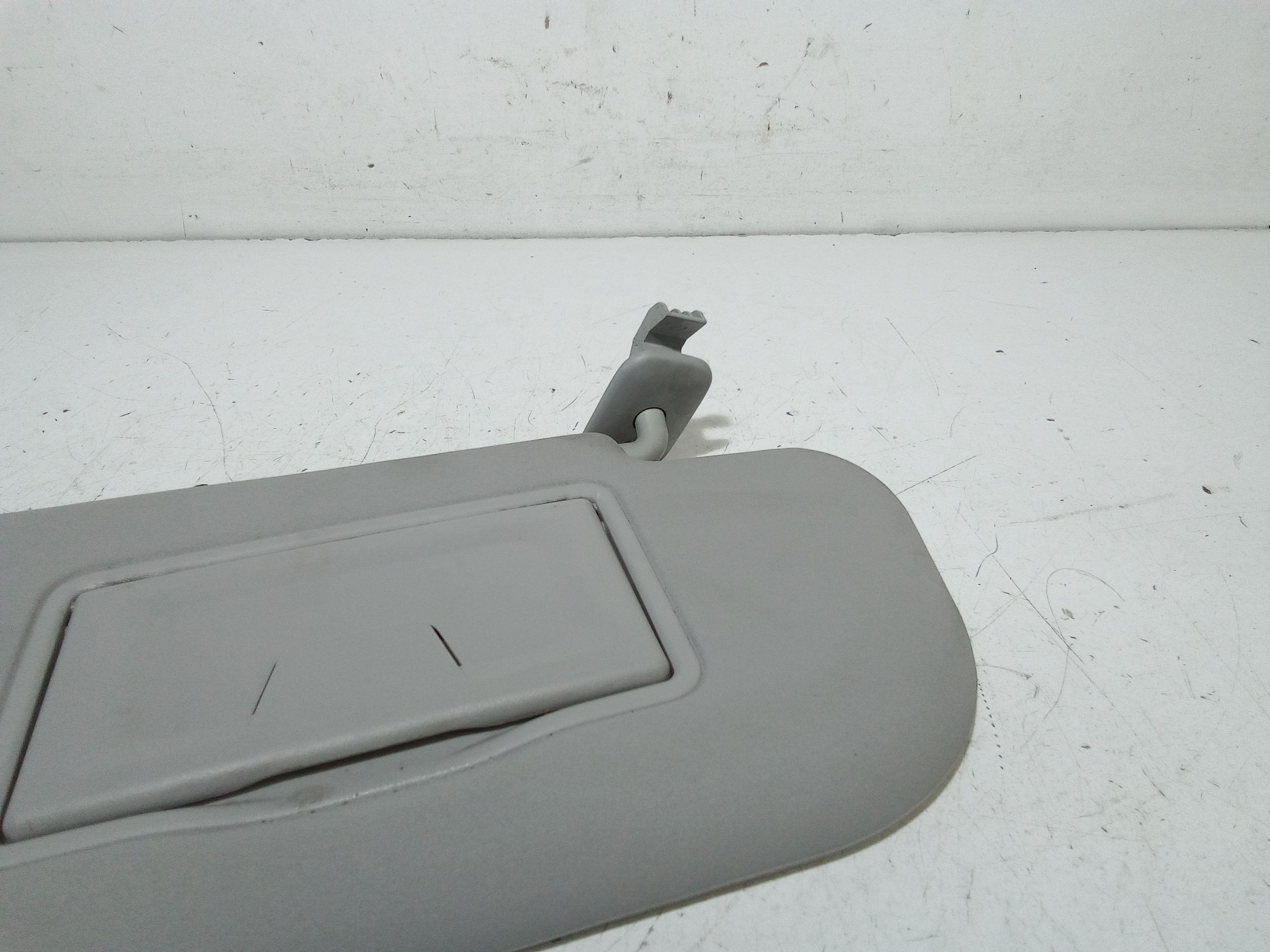 Parasole aletta Lato Passeggero MAZDA 3 Berlina Serie (03>09)