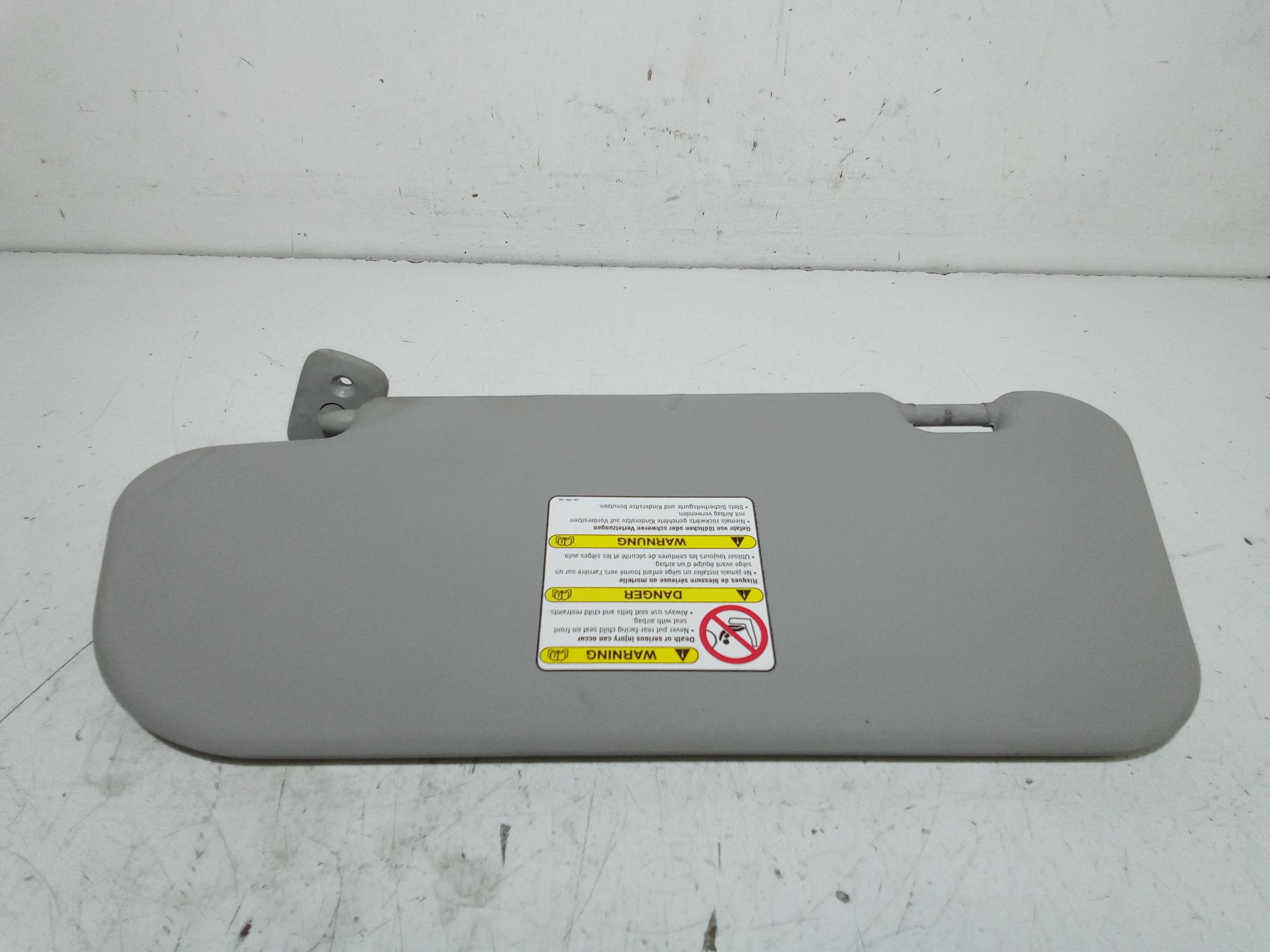 Parasole aletta Lato Passeggero MAZDA 3 Berlina Serie (03>09)