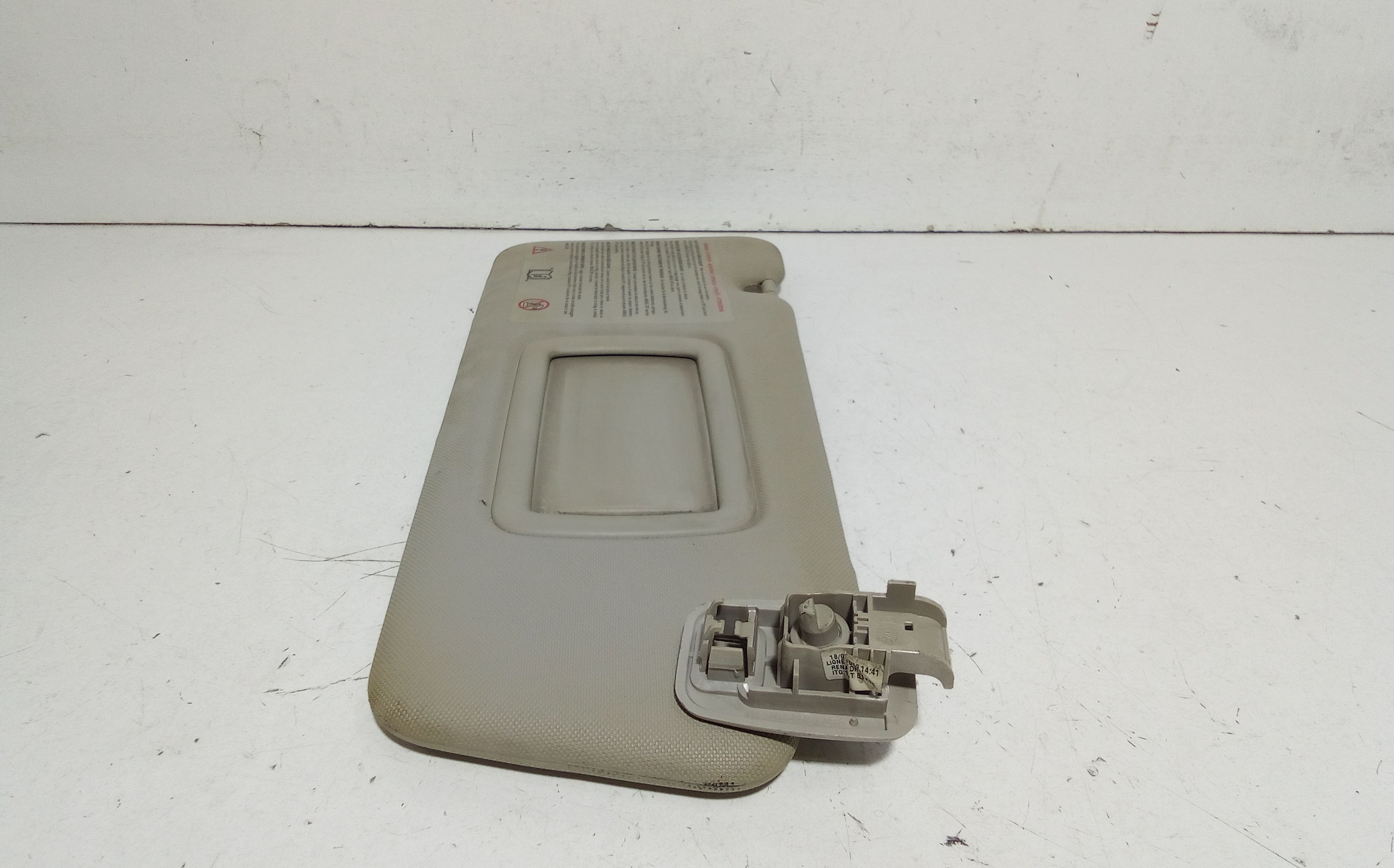 Parasole aletta Lato Passeggero RENAULT Megane III (08>16)